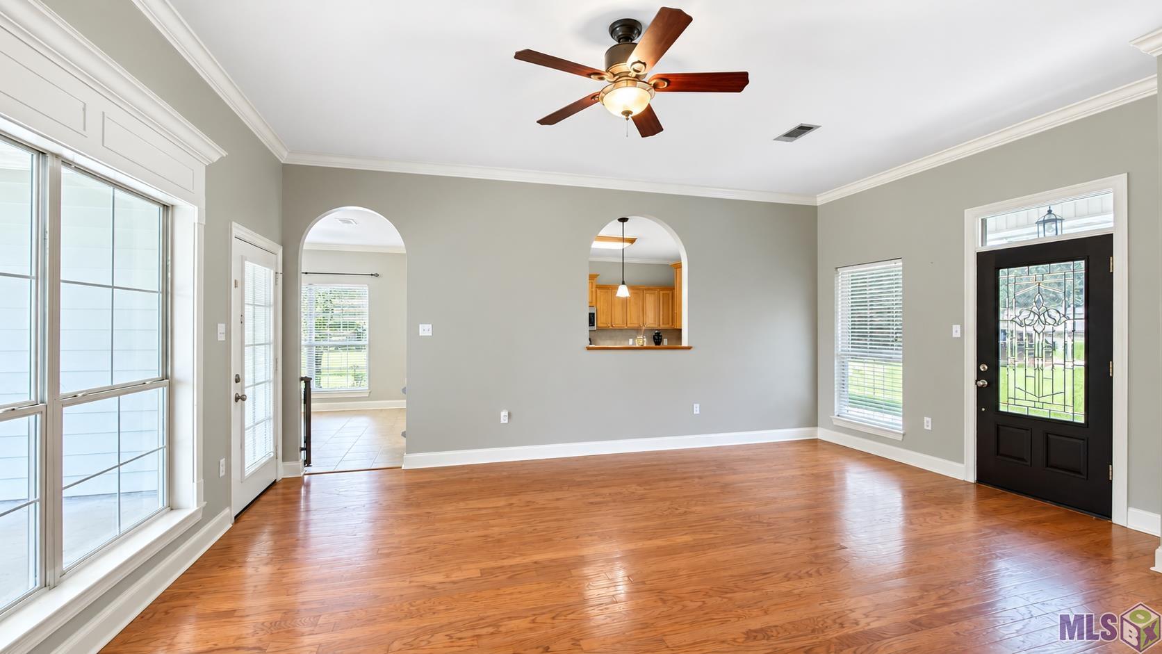 21458 DEWITT MAY RD, Livingston, LA 70754
