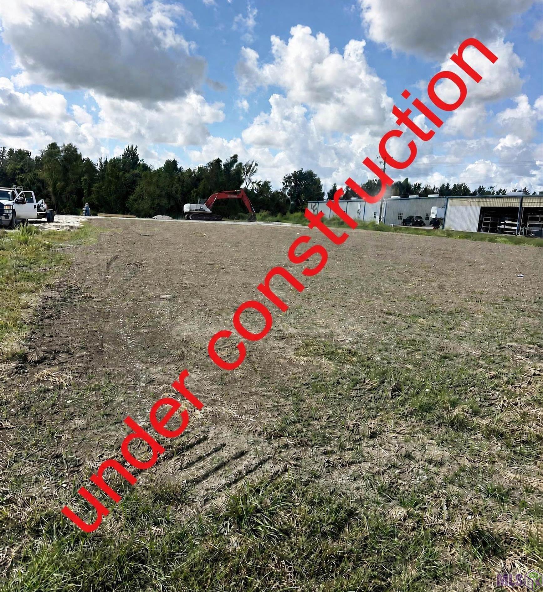 1309 VALHI BOULEVARD, Houma, LA 70360