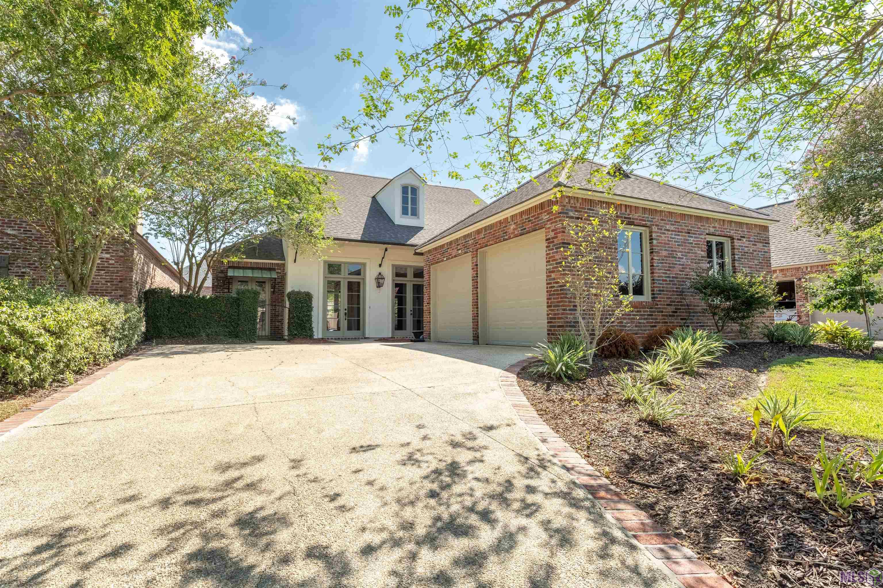 15403 ESPIRIT DR, Baton Rouge, LA 70810