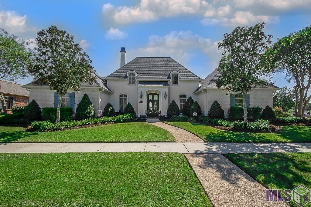 2614 S TURNBERRY AVE, Zachary, LA 70791