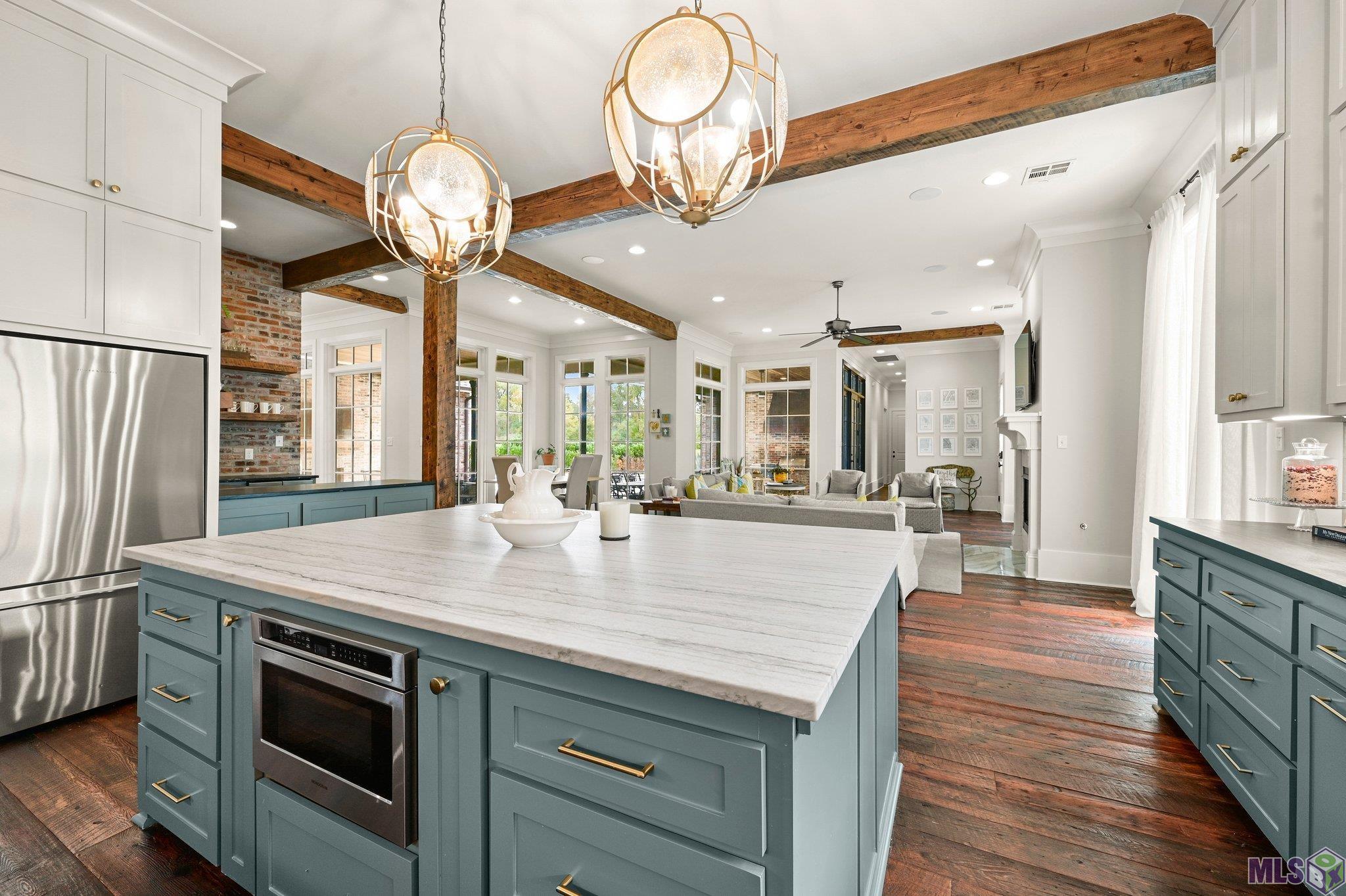 15344 Lake Crest View Dr, Baton Rouge, LA, 70810