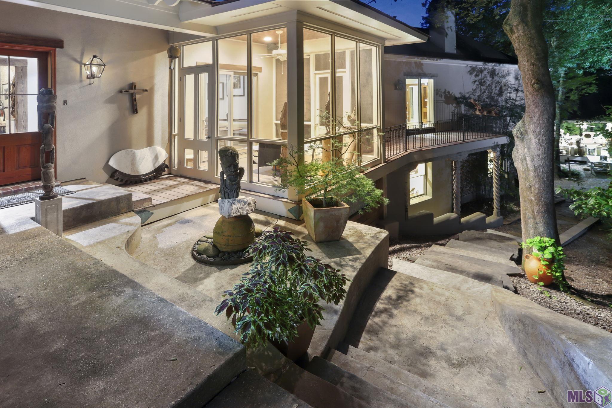 16056 Highland Bluff Ct, Baton Rouge, LA, 70810