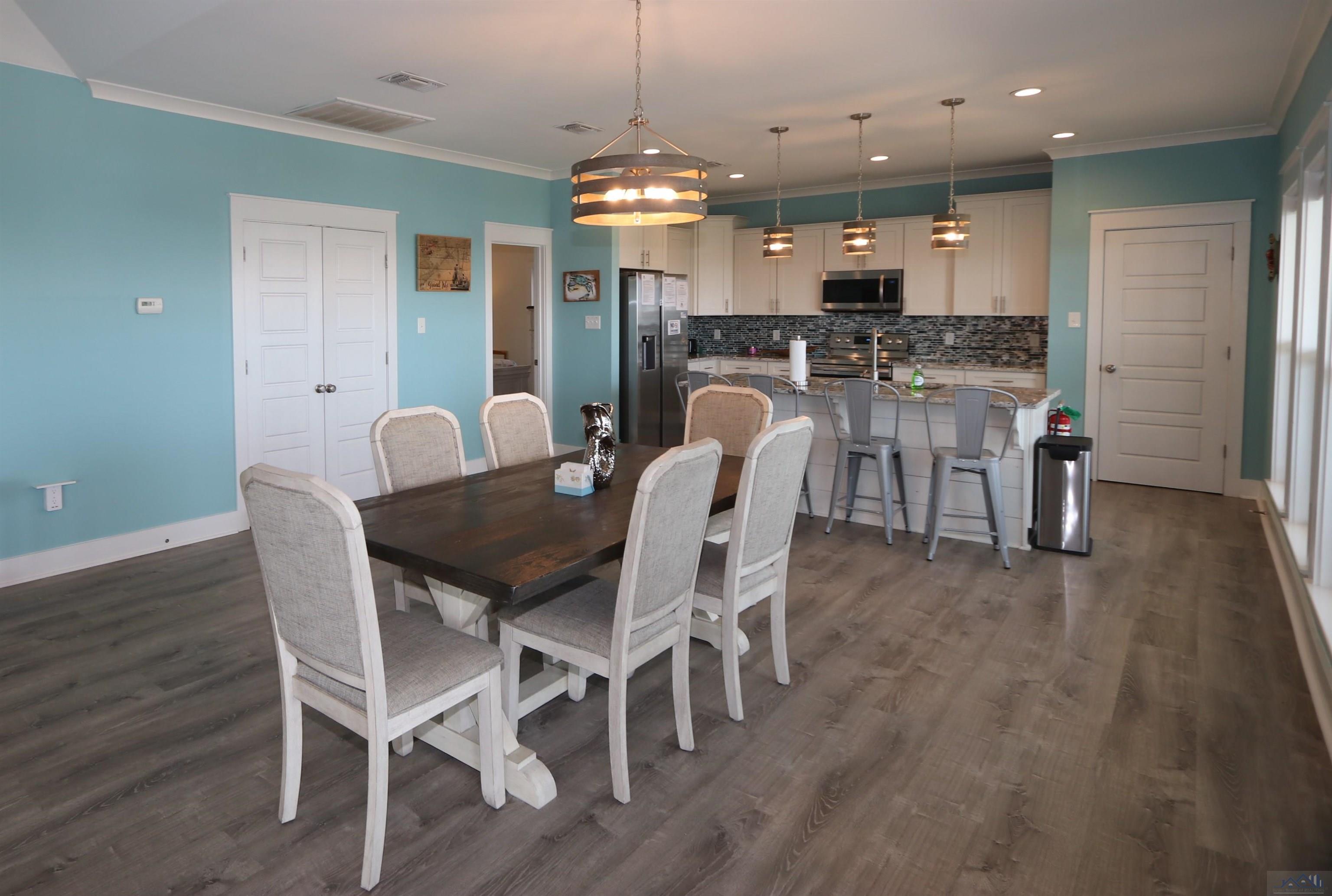 117 Boudreaux Ln, Grand Isle, LA, 70358