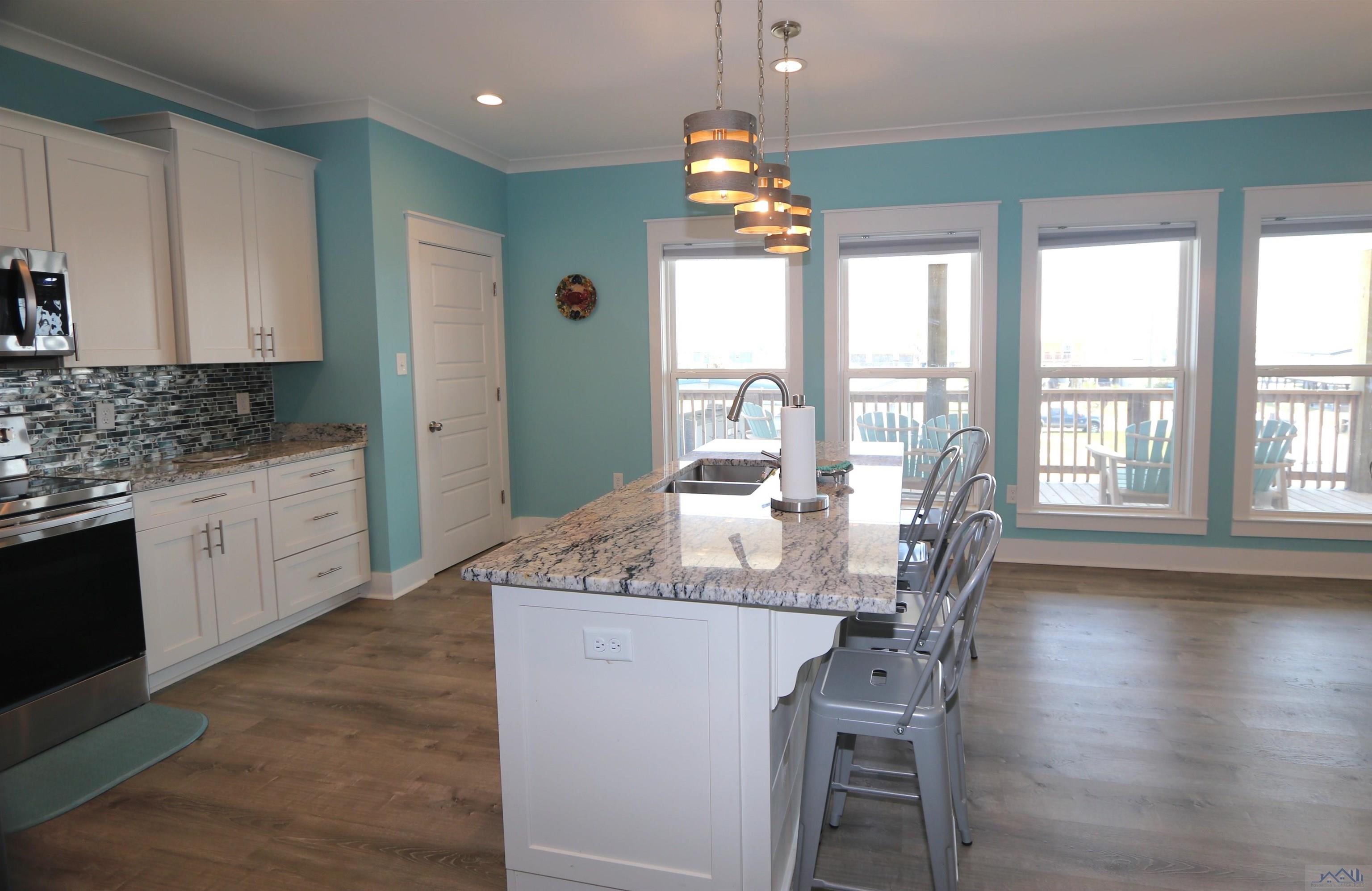 117 Boudreaux Ln, Grand Isle, LA, 70358