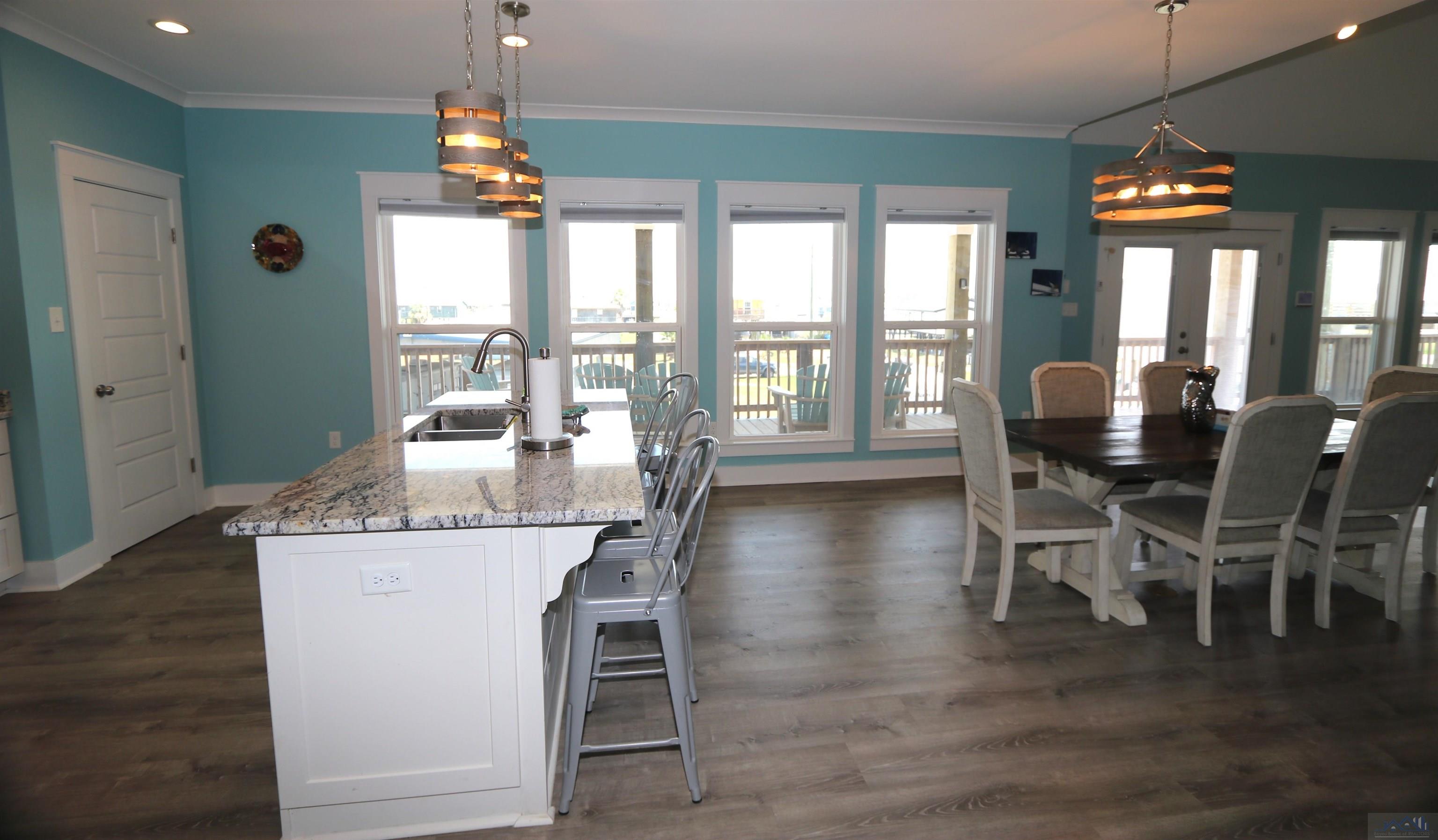 117 Boudreaux Ln, Grand Isle, LA, 70358