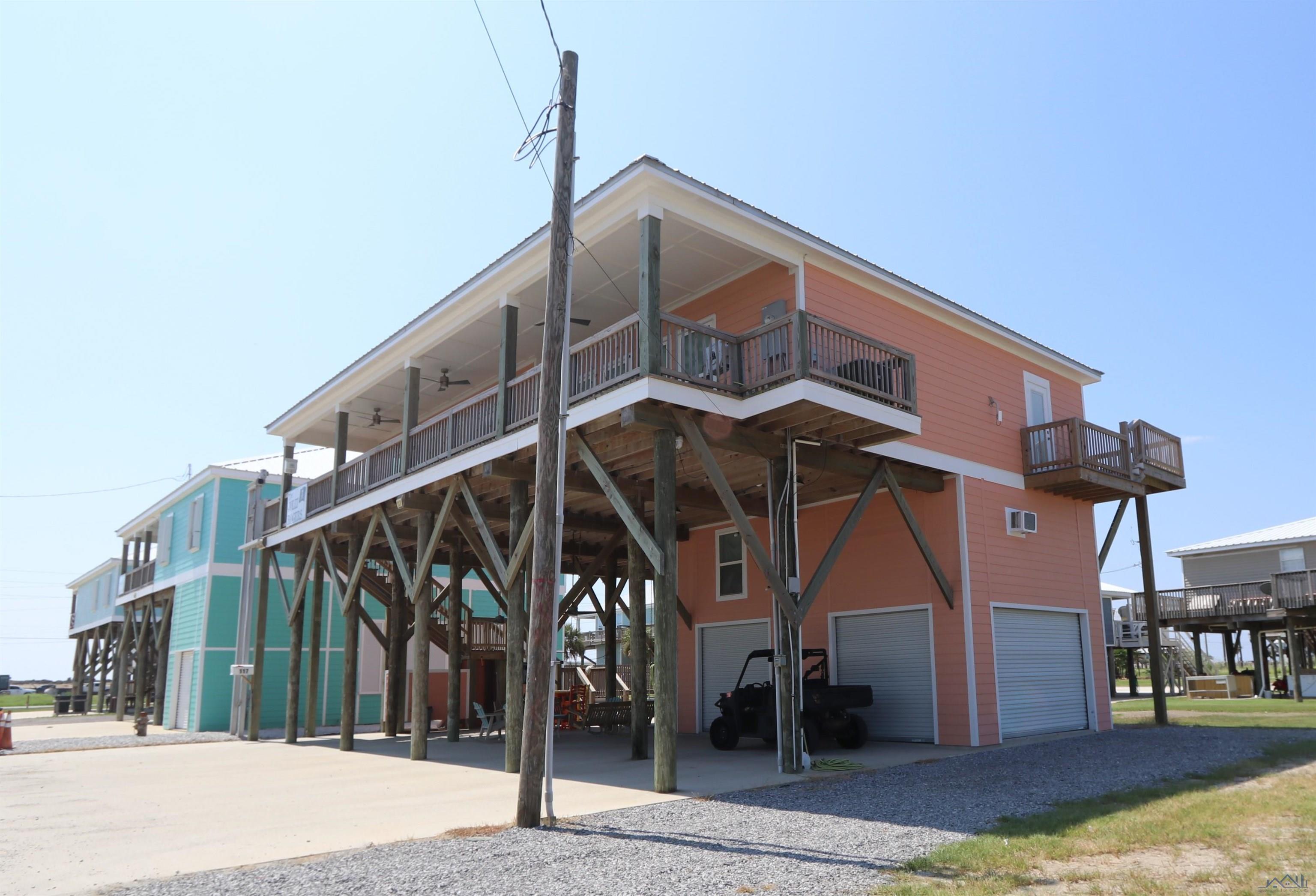 117 Boudreaux Ln, Grand Isle, LA, 70358