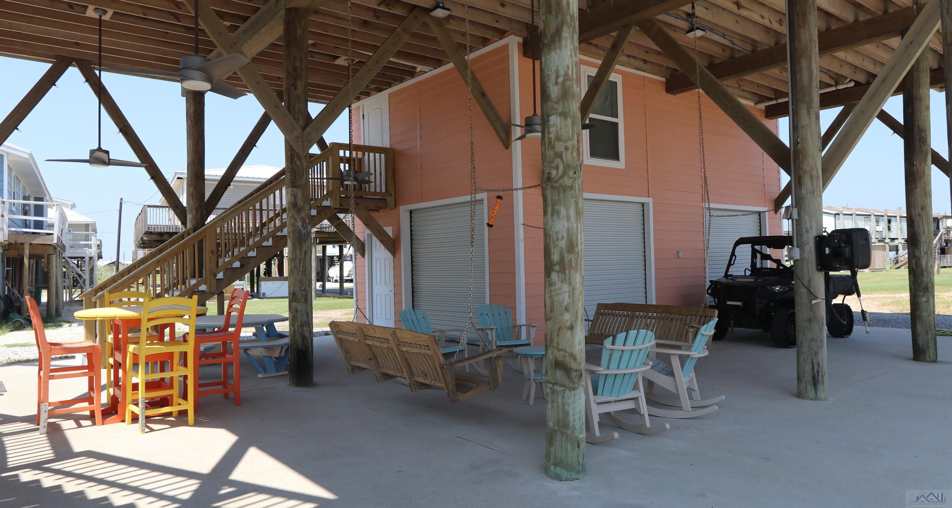 117 Boudreaux Ln, Grand Isle, LA, 70358