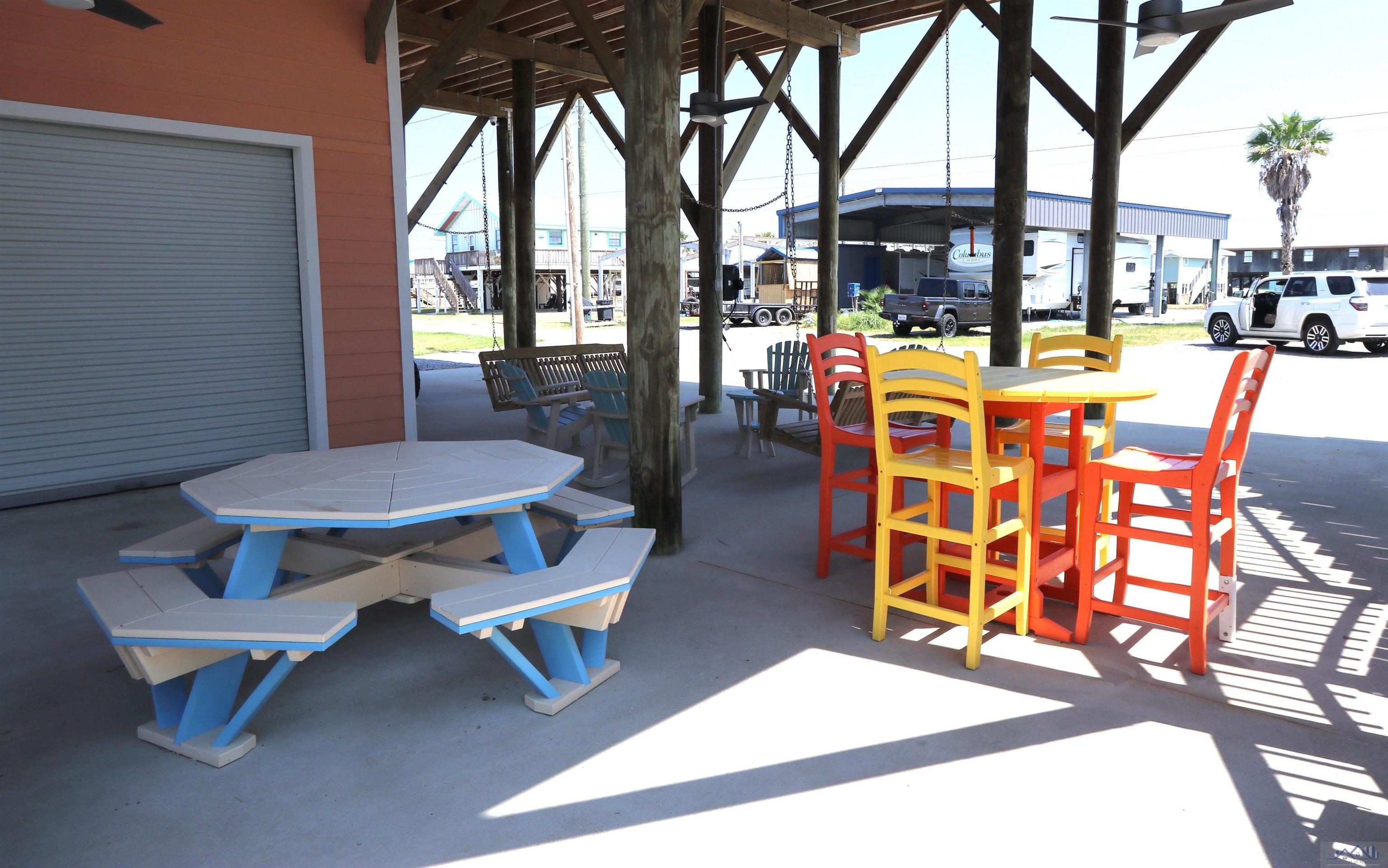 117 Boudreaux Ln, Grand Isle, LA, 70358