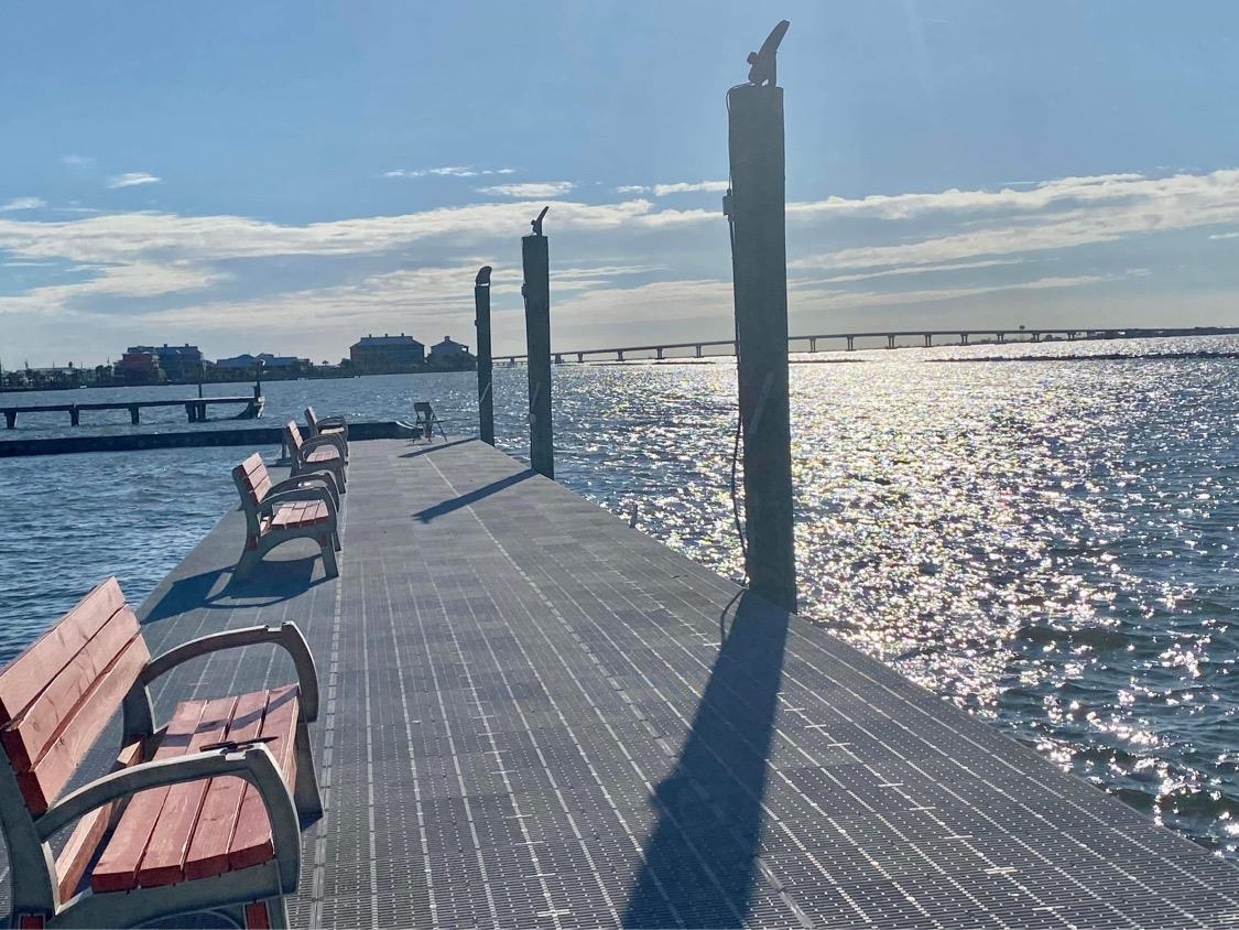 117 Boudreaux Ln, Grand Isle, LA, 70358