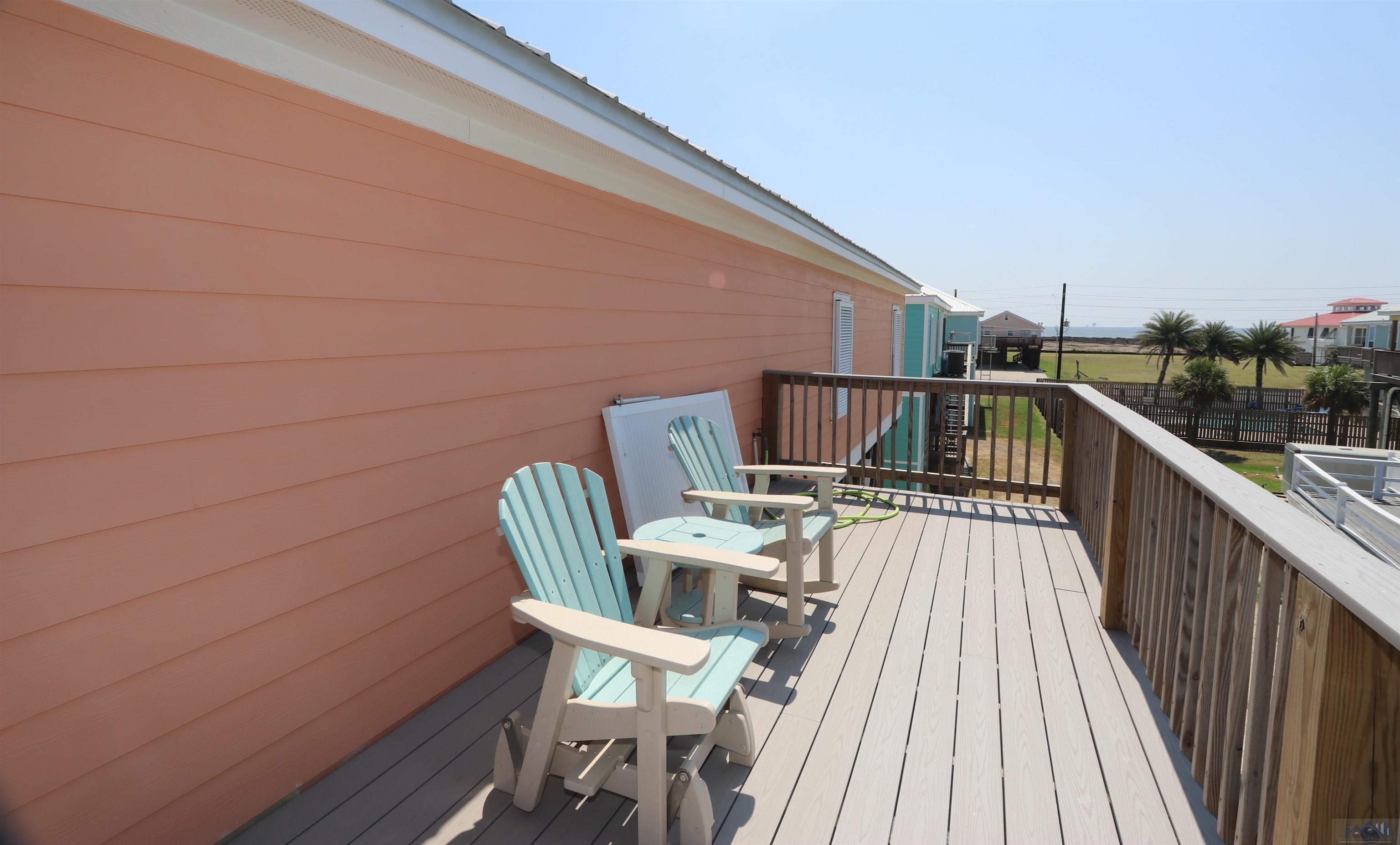 117 Boudreaux Ln, Grand Isle, LA, 70358