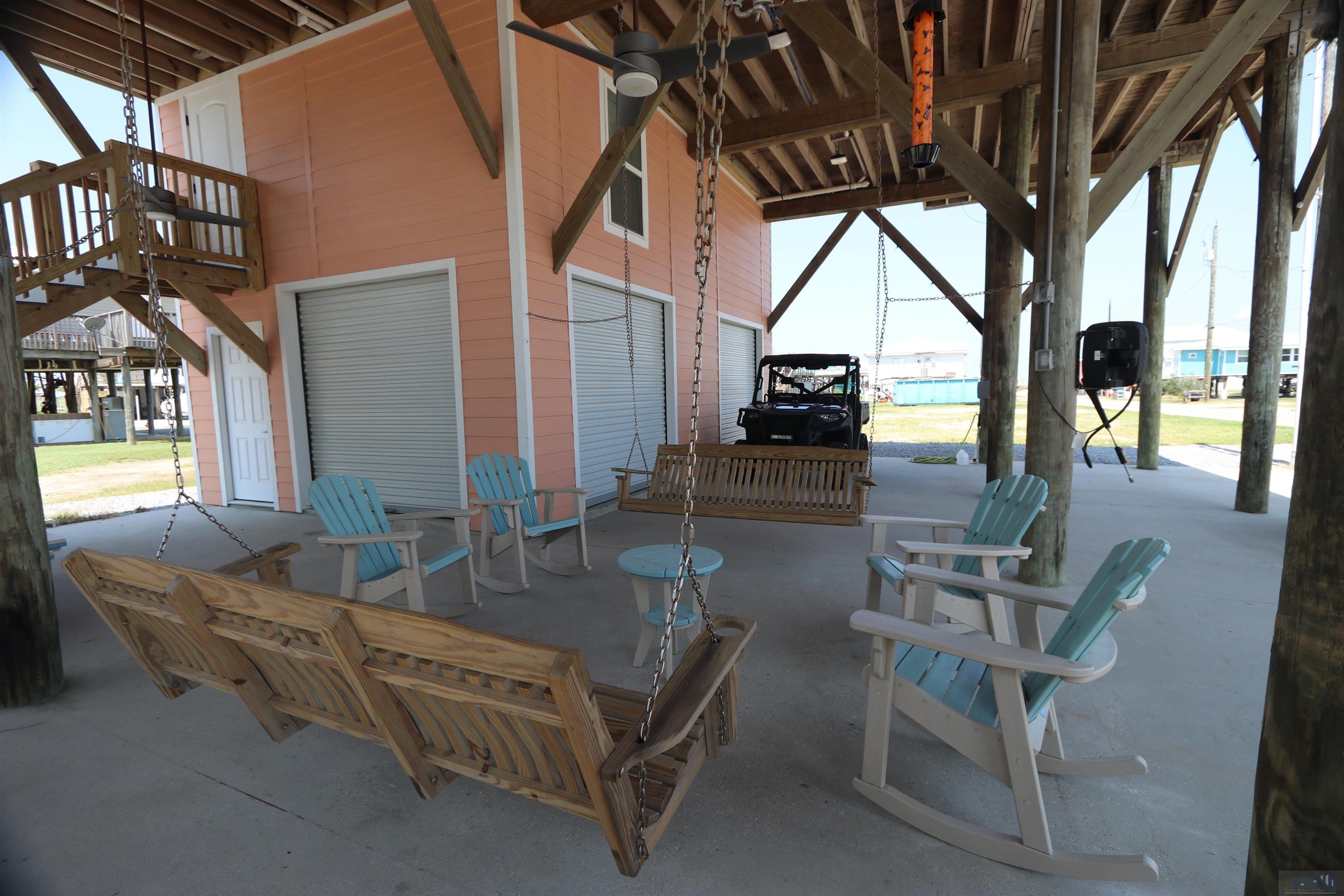 117 Boudreaux Ln, Grand Isle, LA, 70358