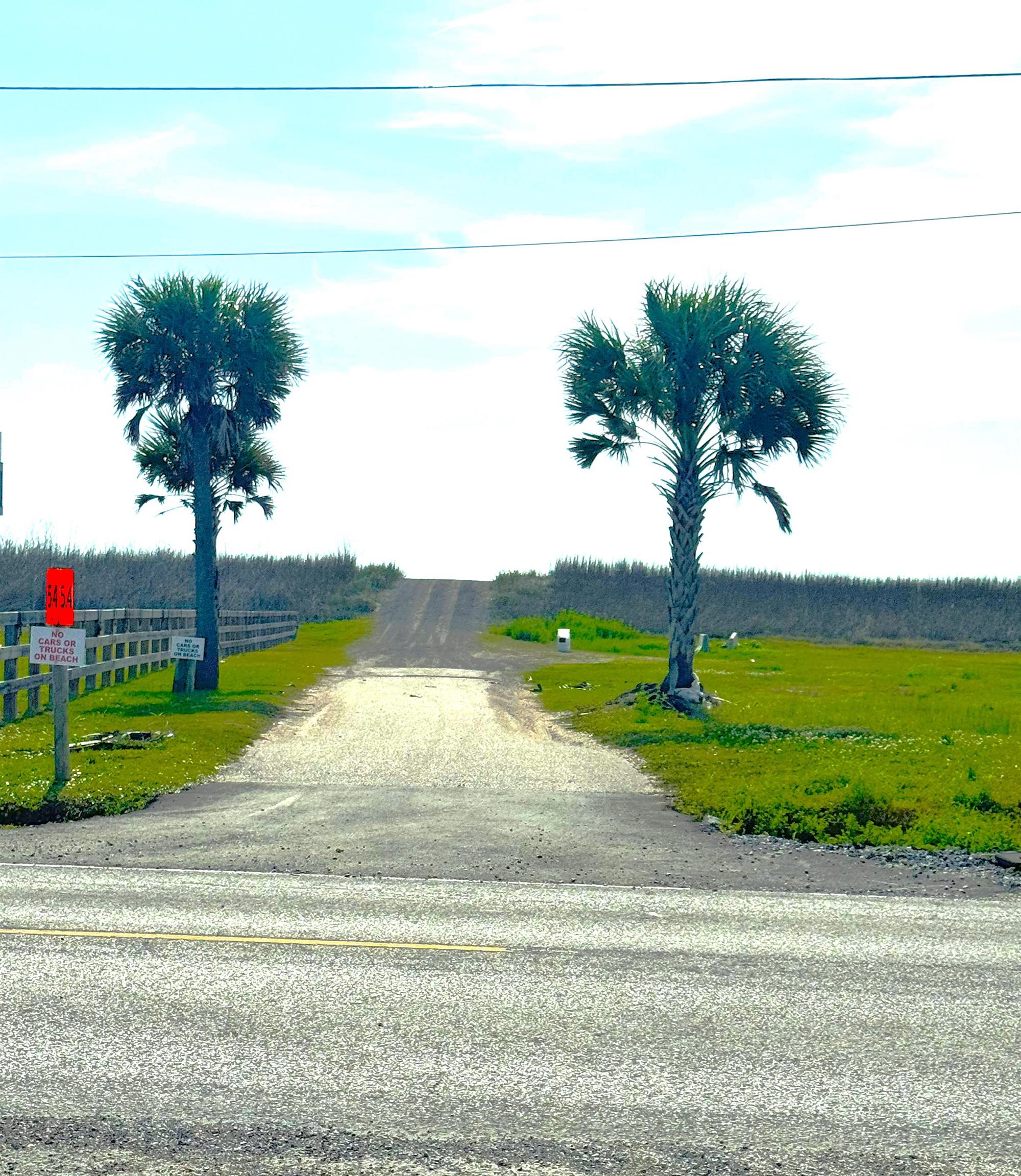 117 Boudreaux Ln, Grand Isle, LA, 70358