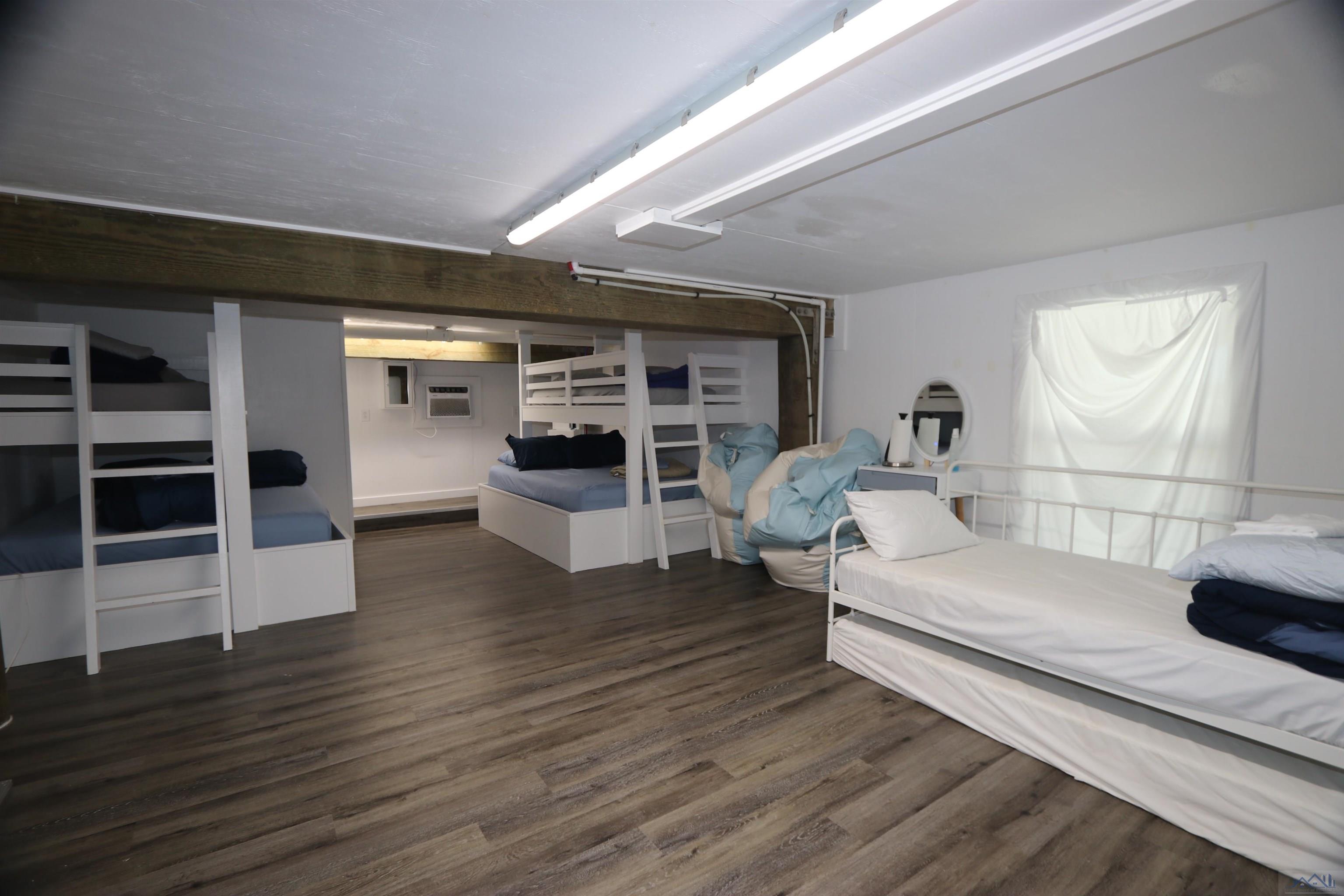 117 Boudreaux Ln, Grand Isle, LA, 70358