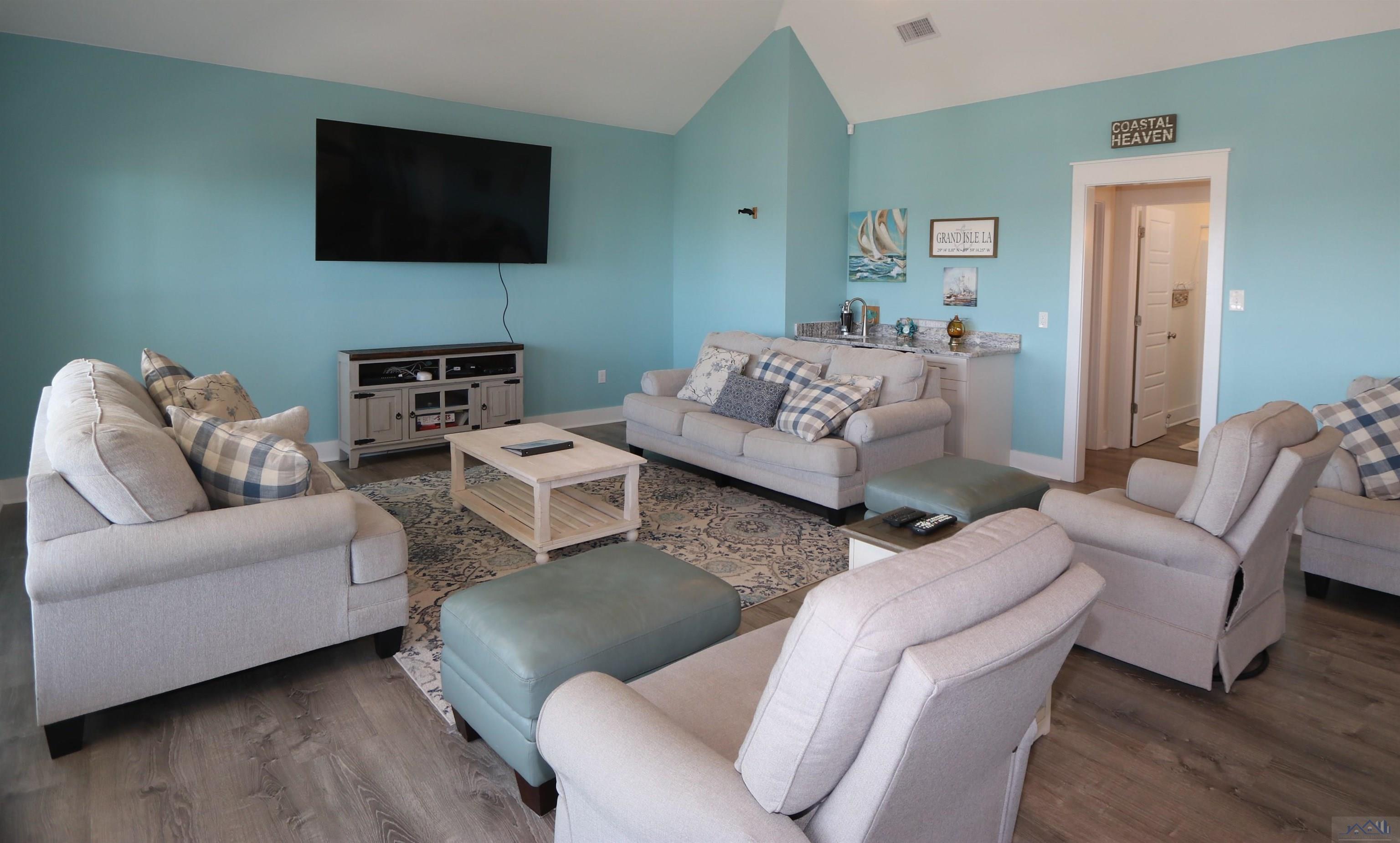 117 Boudreaux Ln, Grand Isle, LA, 70358