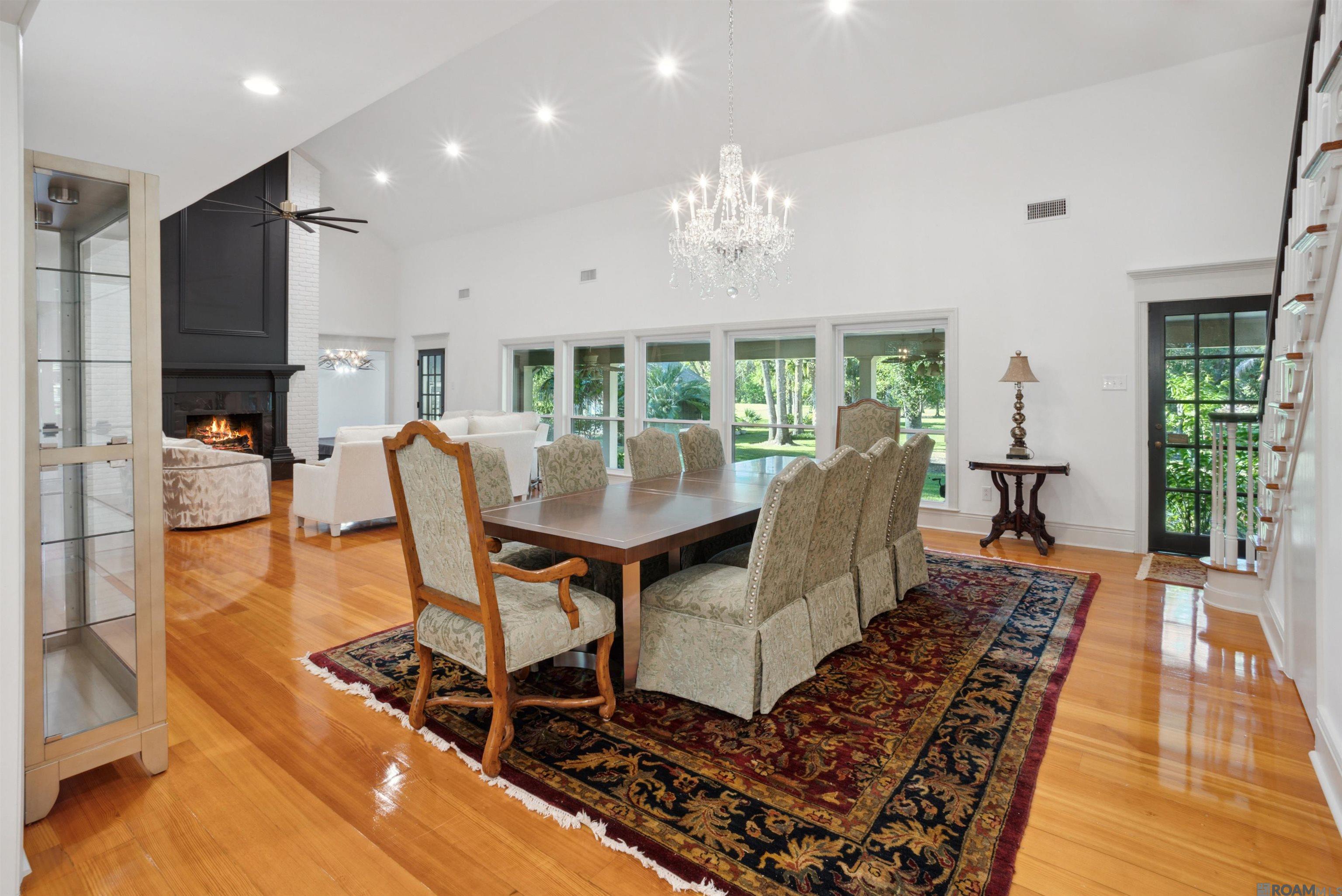 216 Ridgewood Blvd., Golden Meadow, LA, 70357