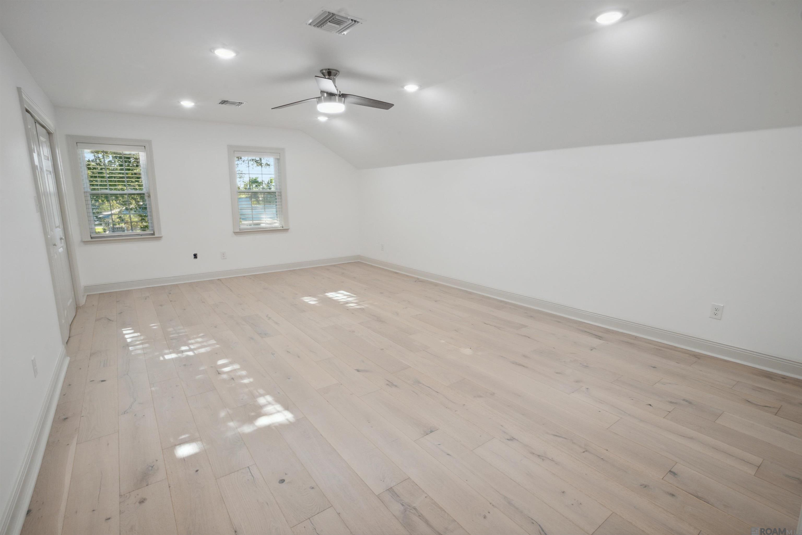 216 Ridgewood Blvd., Golden Meadow, LA, 70357