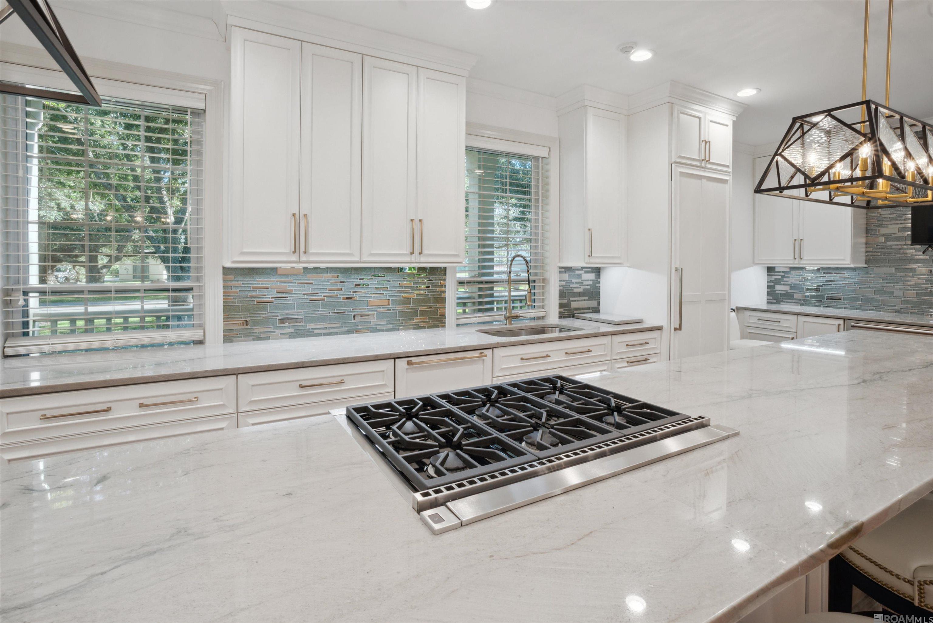 216 Ridgewood Blvd., Golden Meadow, LA, 70357