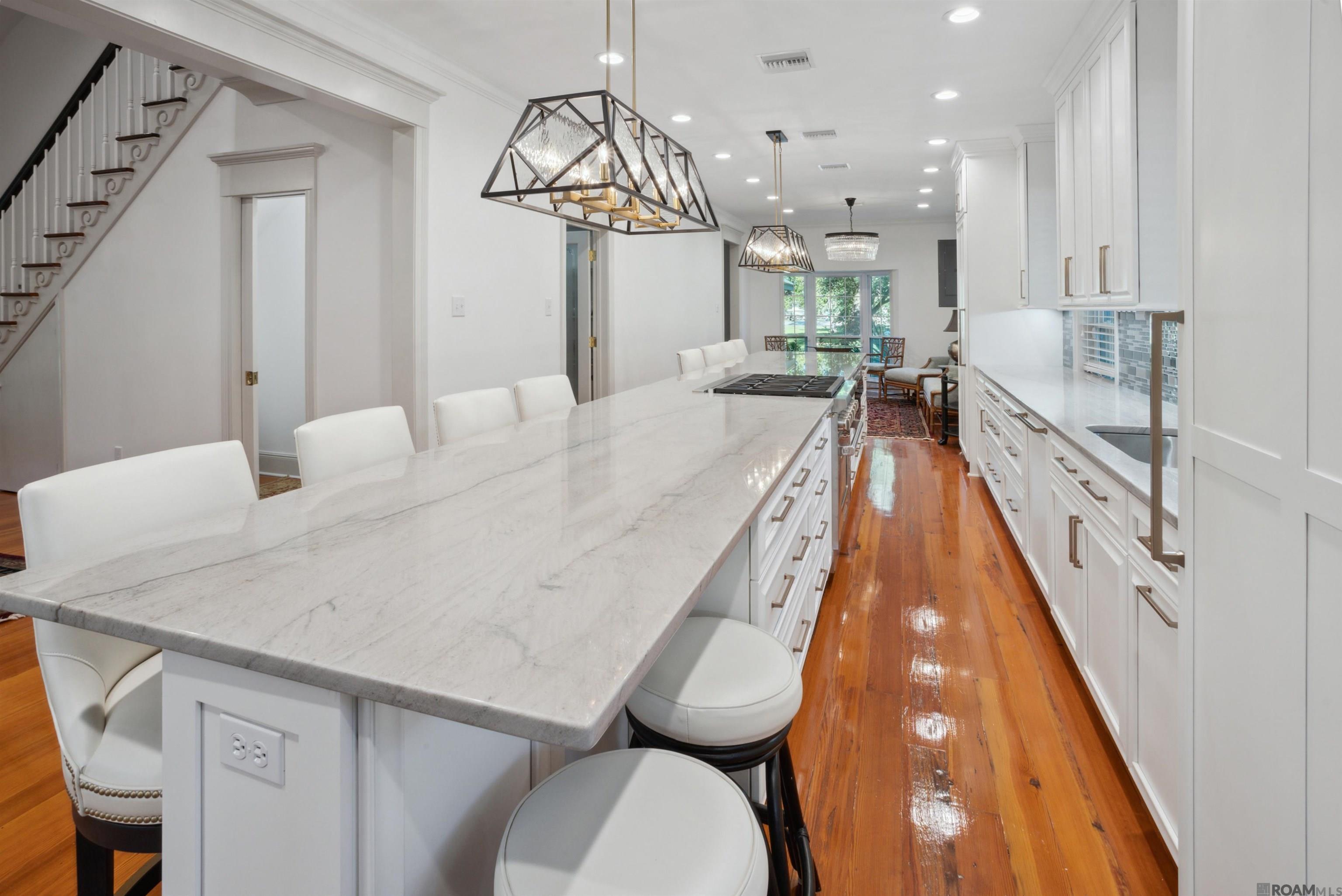 216 Ridgewood Blvd., Golden Meadow, LA, 70357