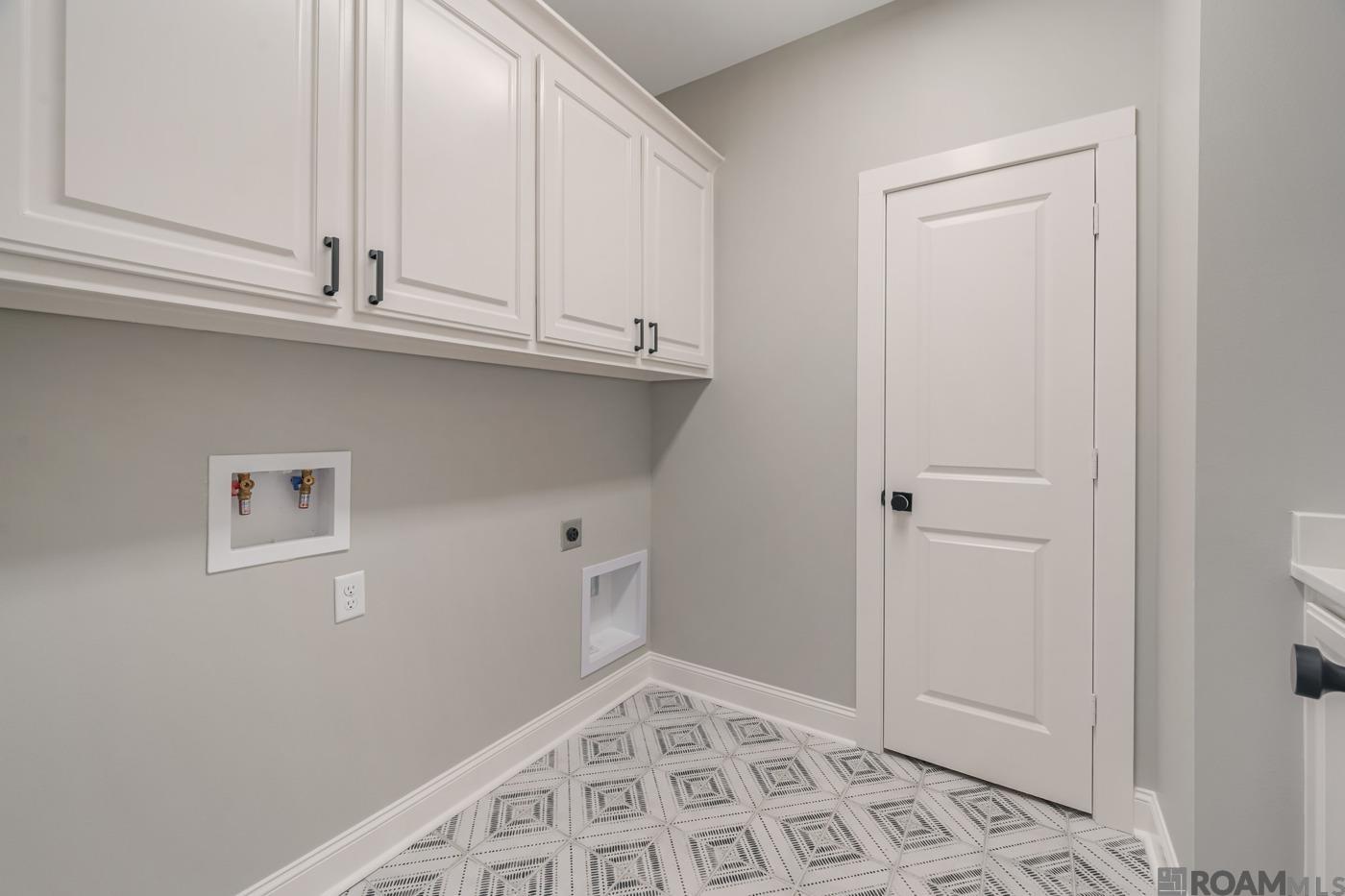 1728 N Linen Rd, Gonzales, LA, 70737