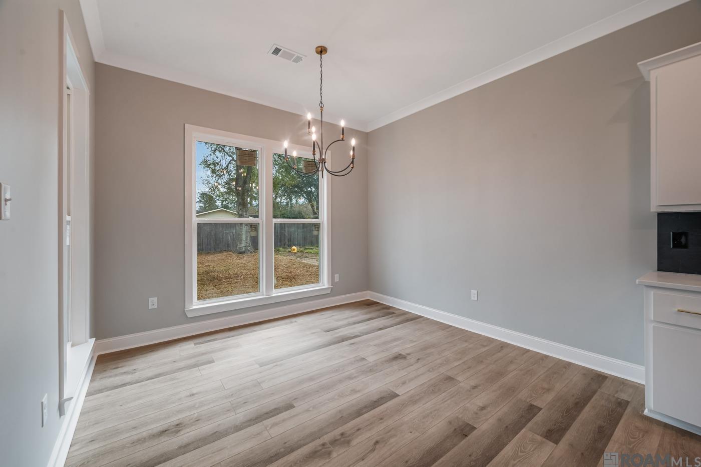 1728 N Linen Rd, Gonzales, LA, 70737