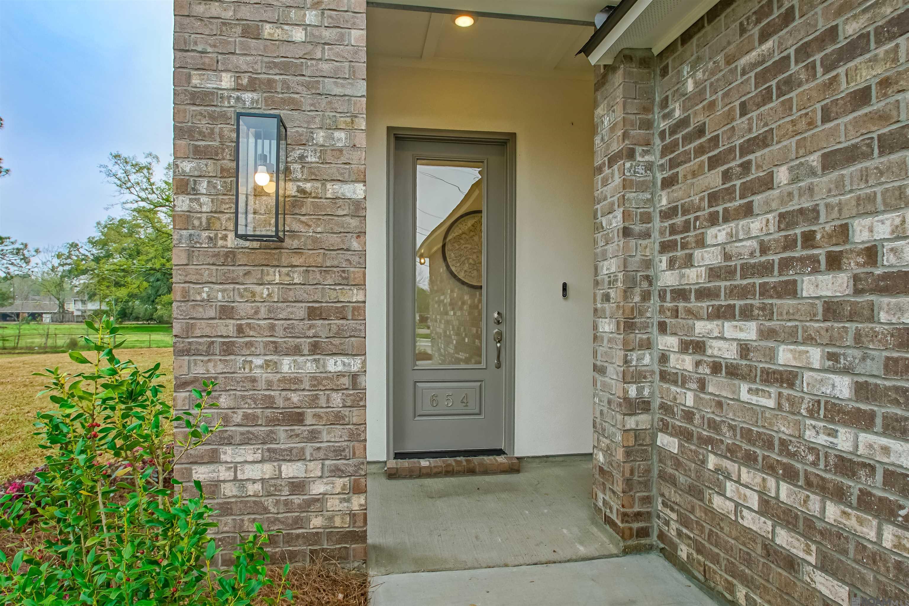 654 Turnstone Ave, Baton Rouge, LA, 70819