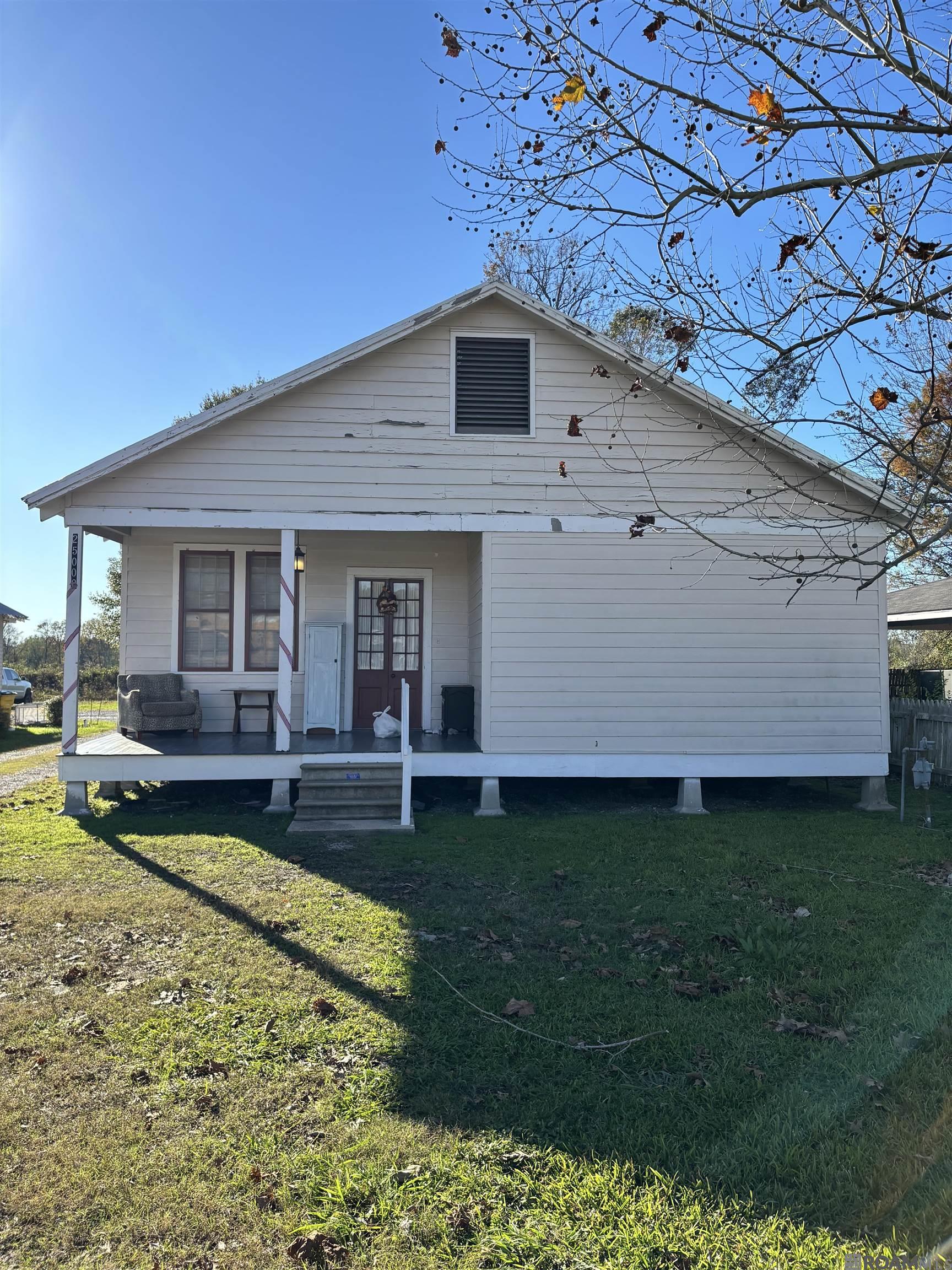 725 Woodland Dr, Laplace, LA, 70068