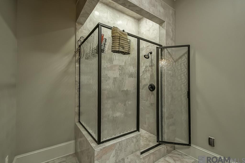 24905 La Hwy 1032, Denham Springs, LA, 70726