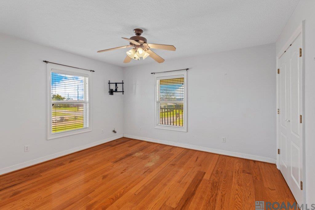 207 Hebert St, Lake Charles, LA, 70607