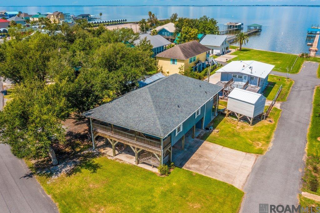 207 Hebert St, Lake Charles, LA, 70607