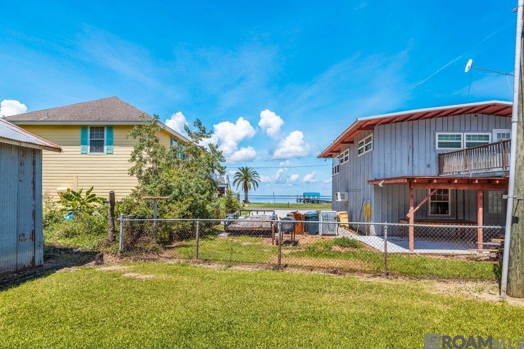 207 Hebert St, Lake Charles, LA, 70607