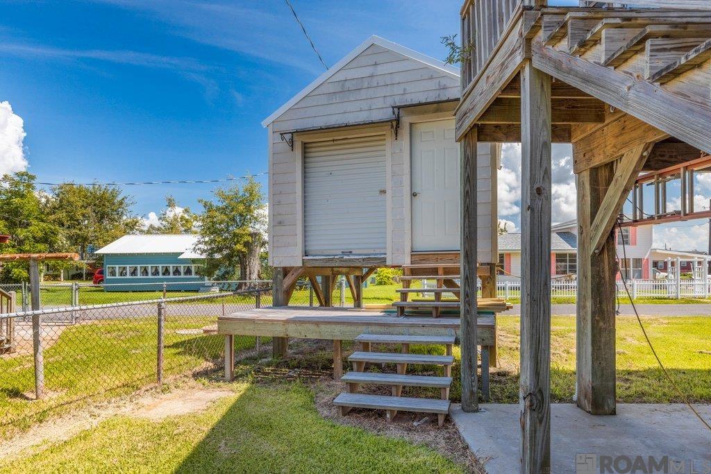 207 Hebert St, Lake Charles, LA, 70607