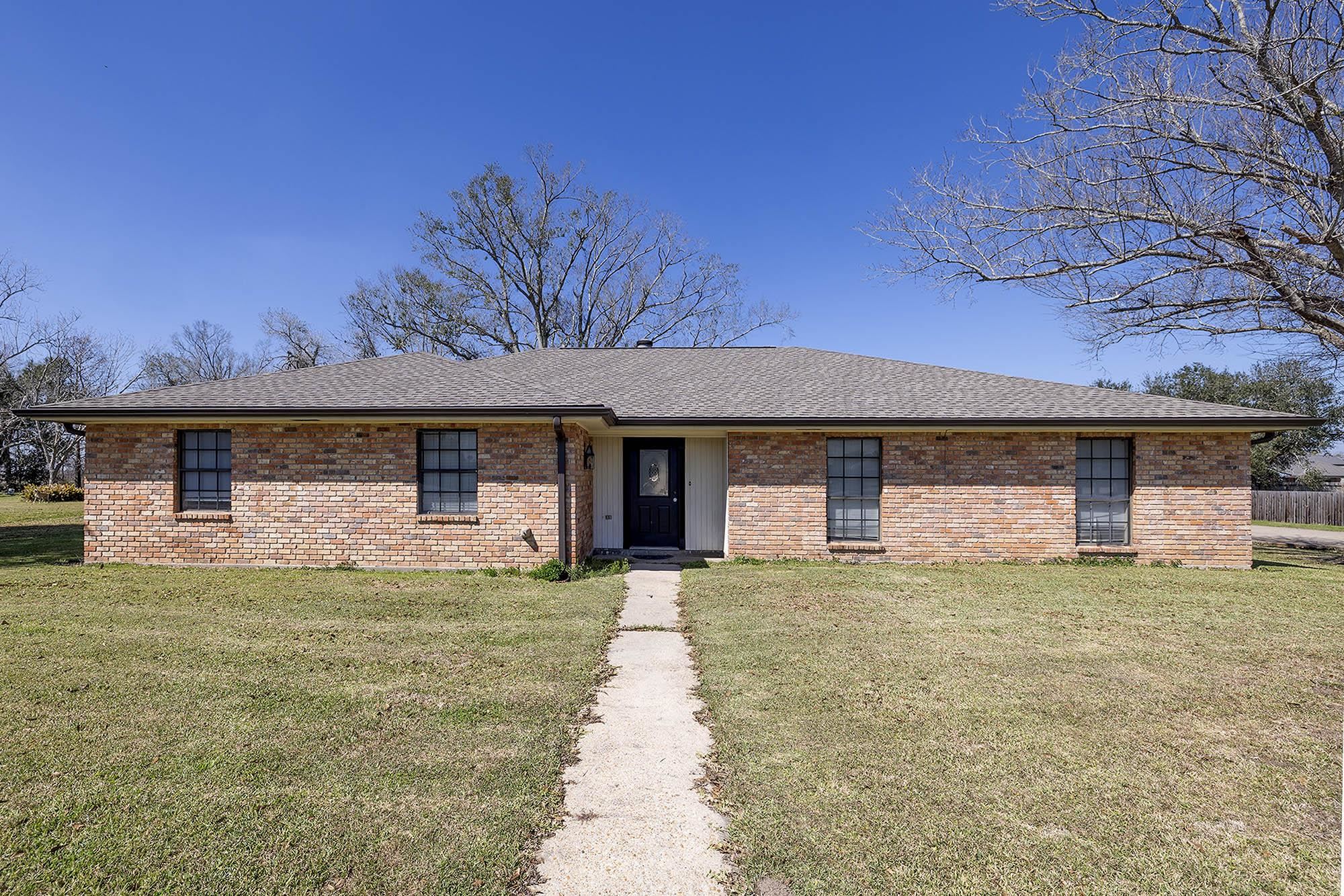 126 West 35th Street, Larose, LA, 70373