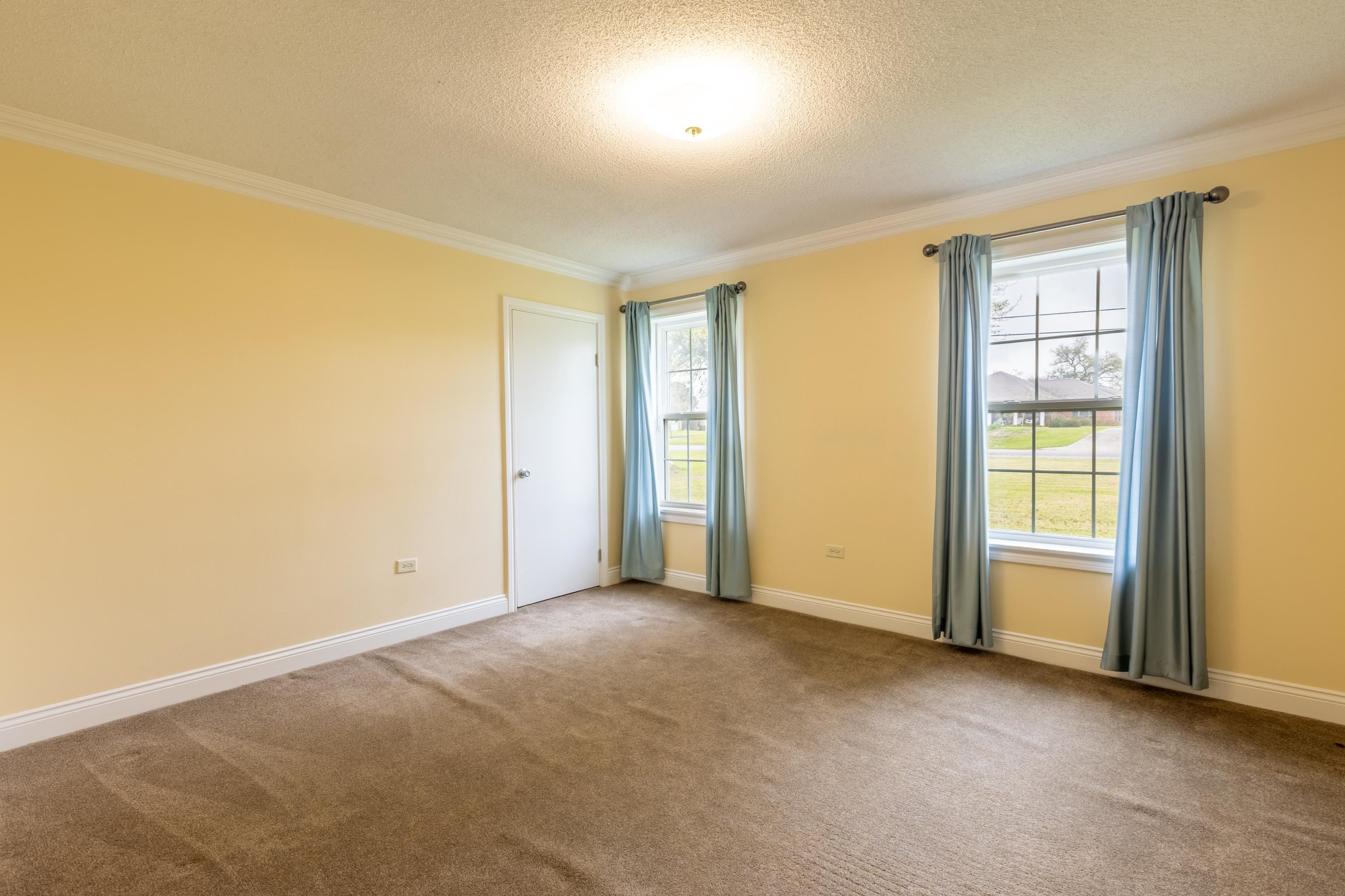 9473 East Main Street, Houma, LA, 70363