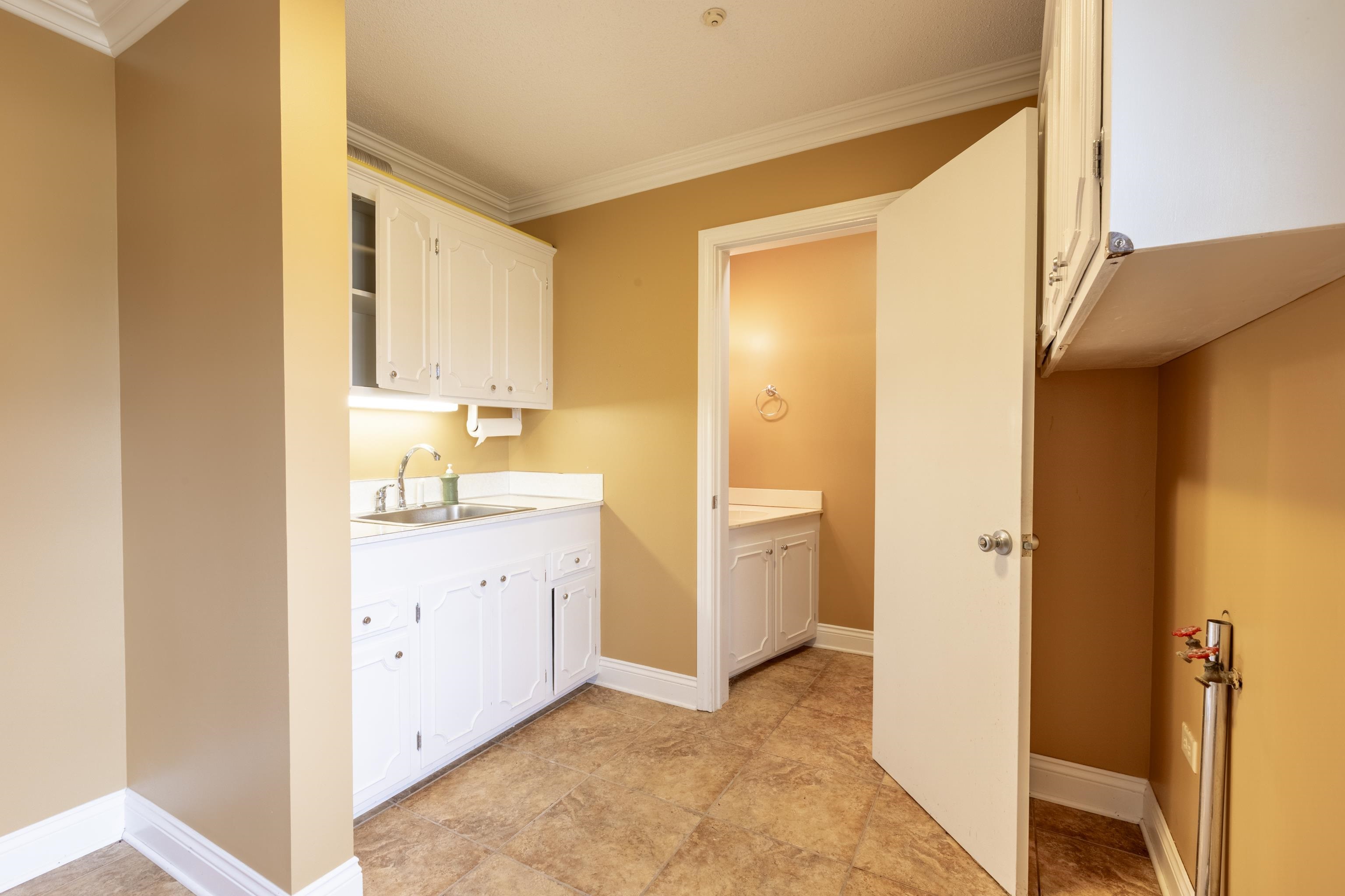 9473 East Main Street, Houma, LA, 70363