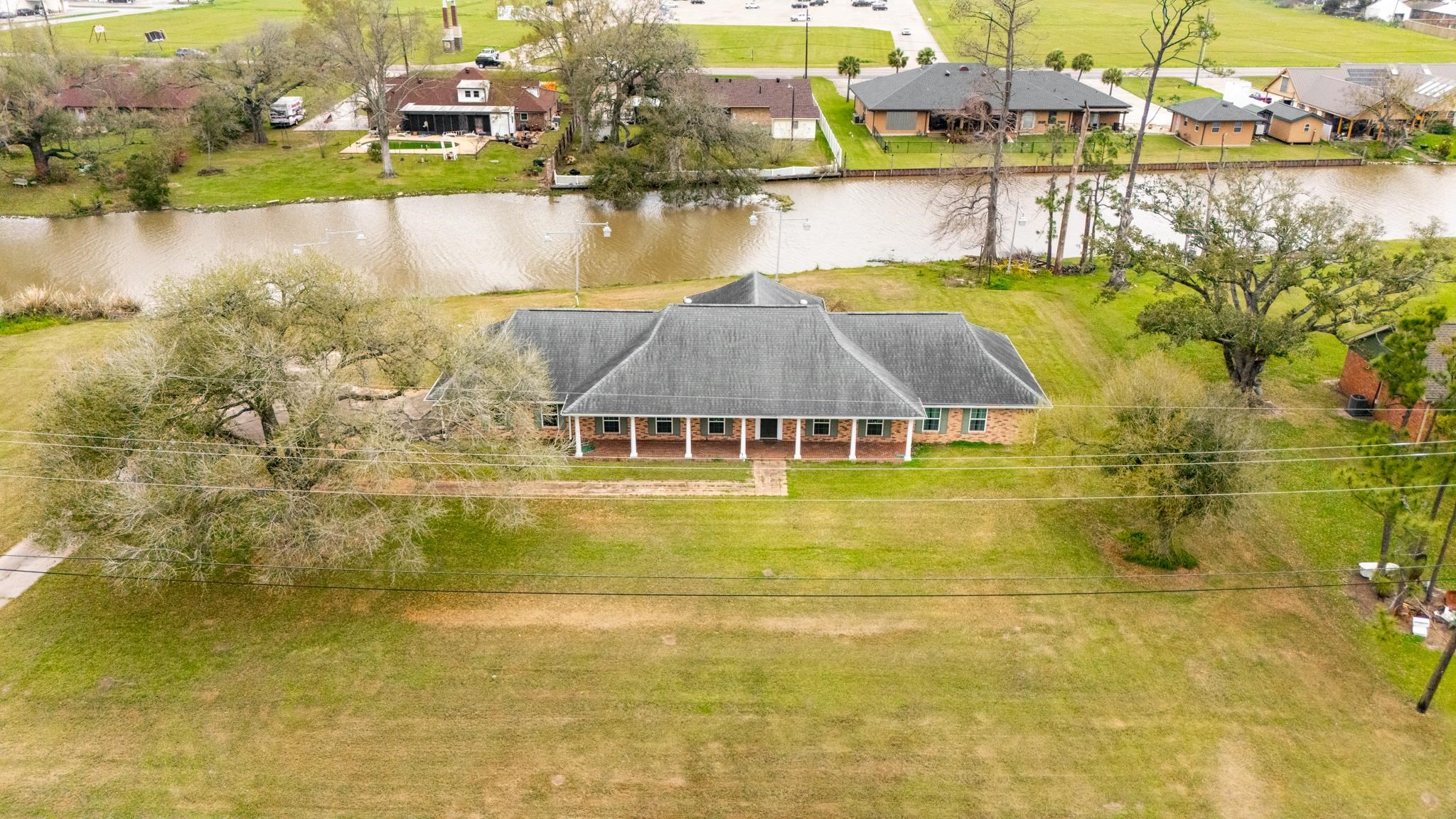 9473 East Main Street, Houma, LA, 70363