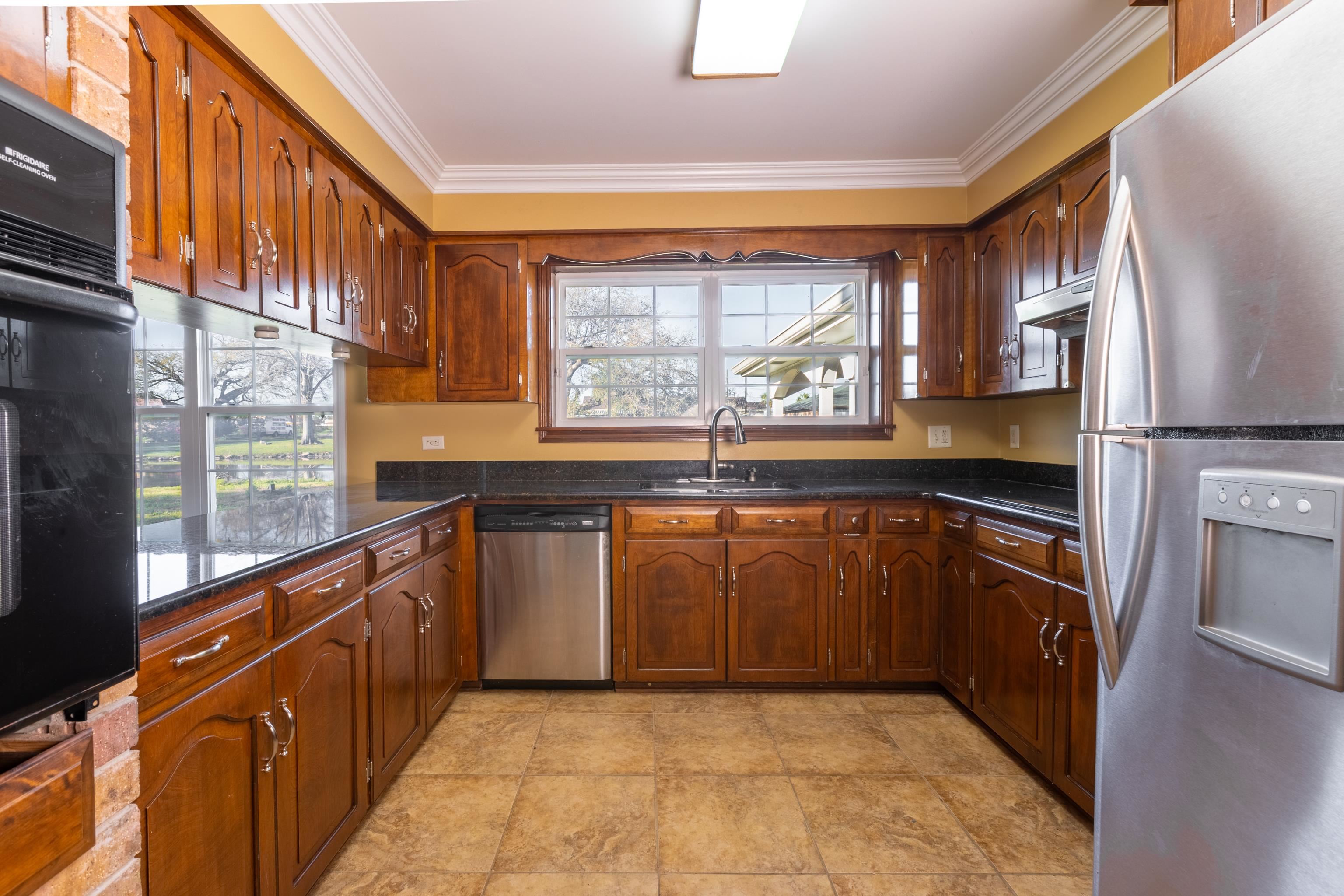 9473 East Main Street, Houma, LA, 70363