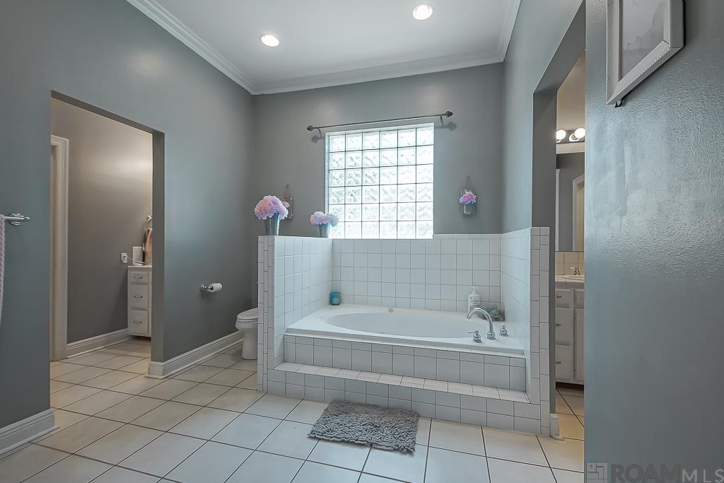 10373 Gurney Rd, Baker, LA, 70714