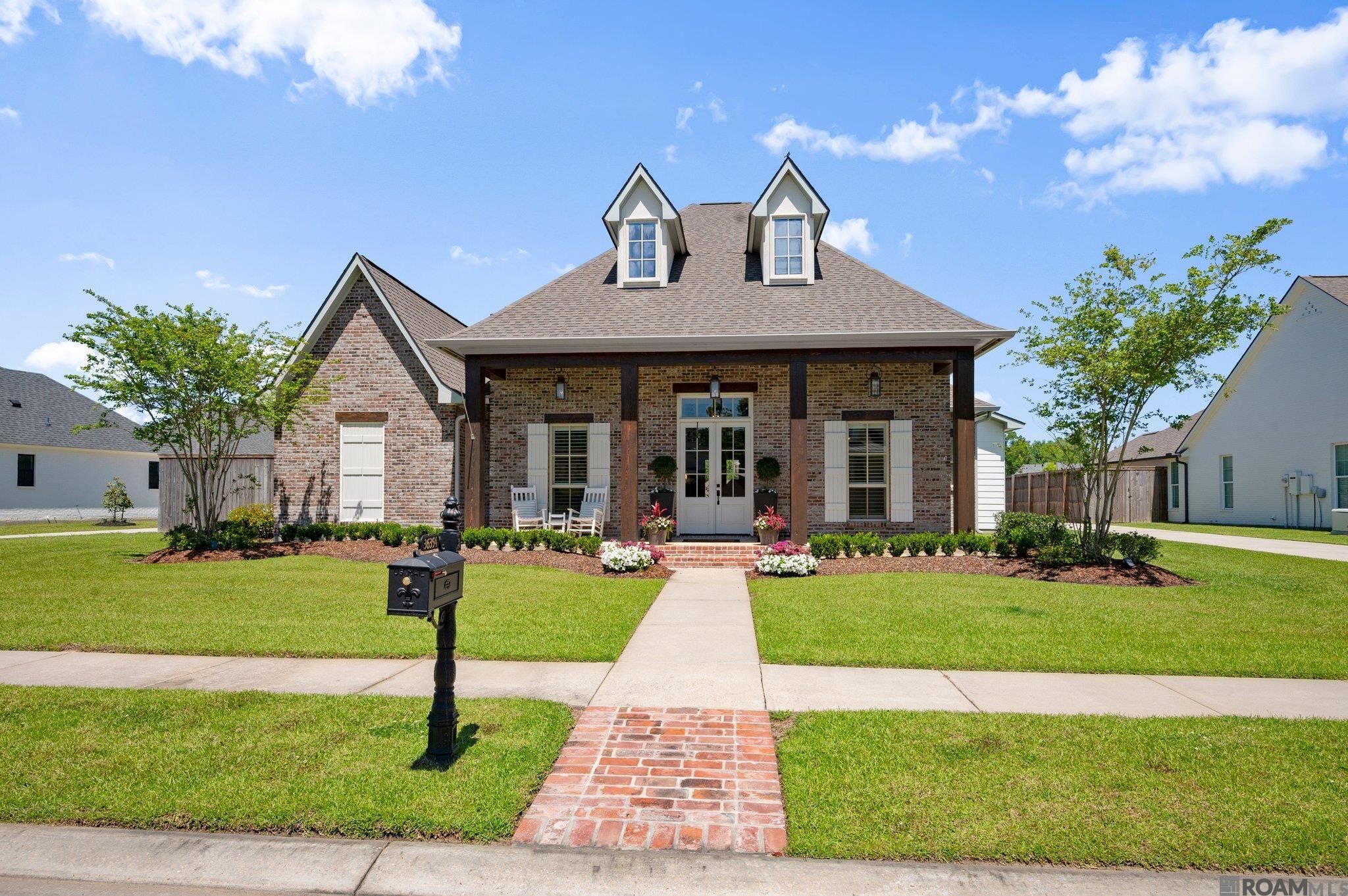$750,000+