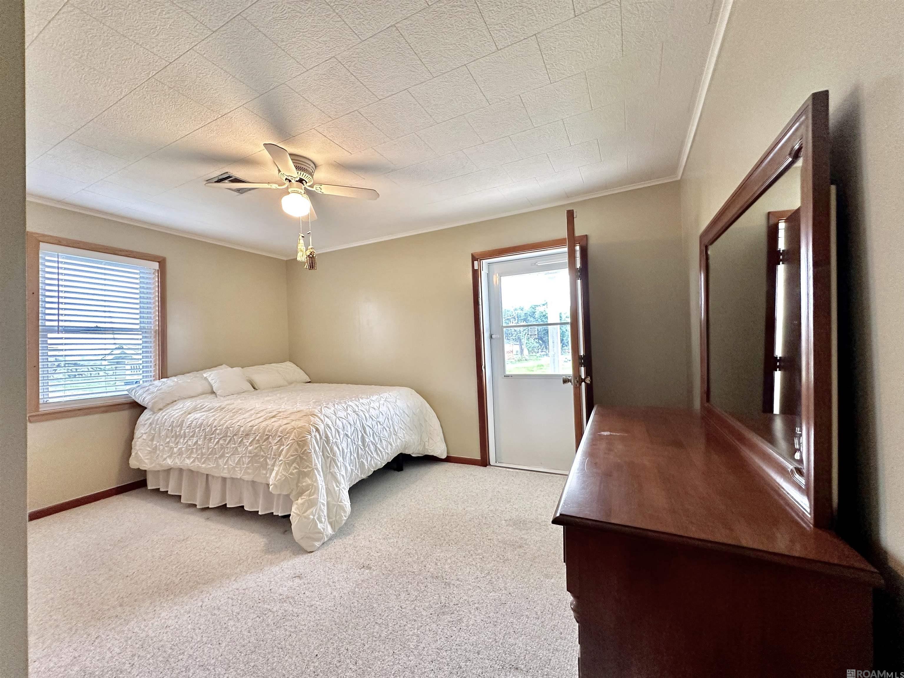 115 Lane B, Laplace, LA, 70068