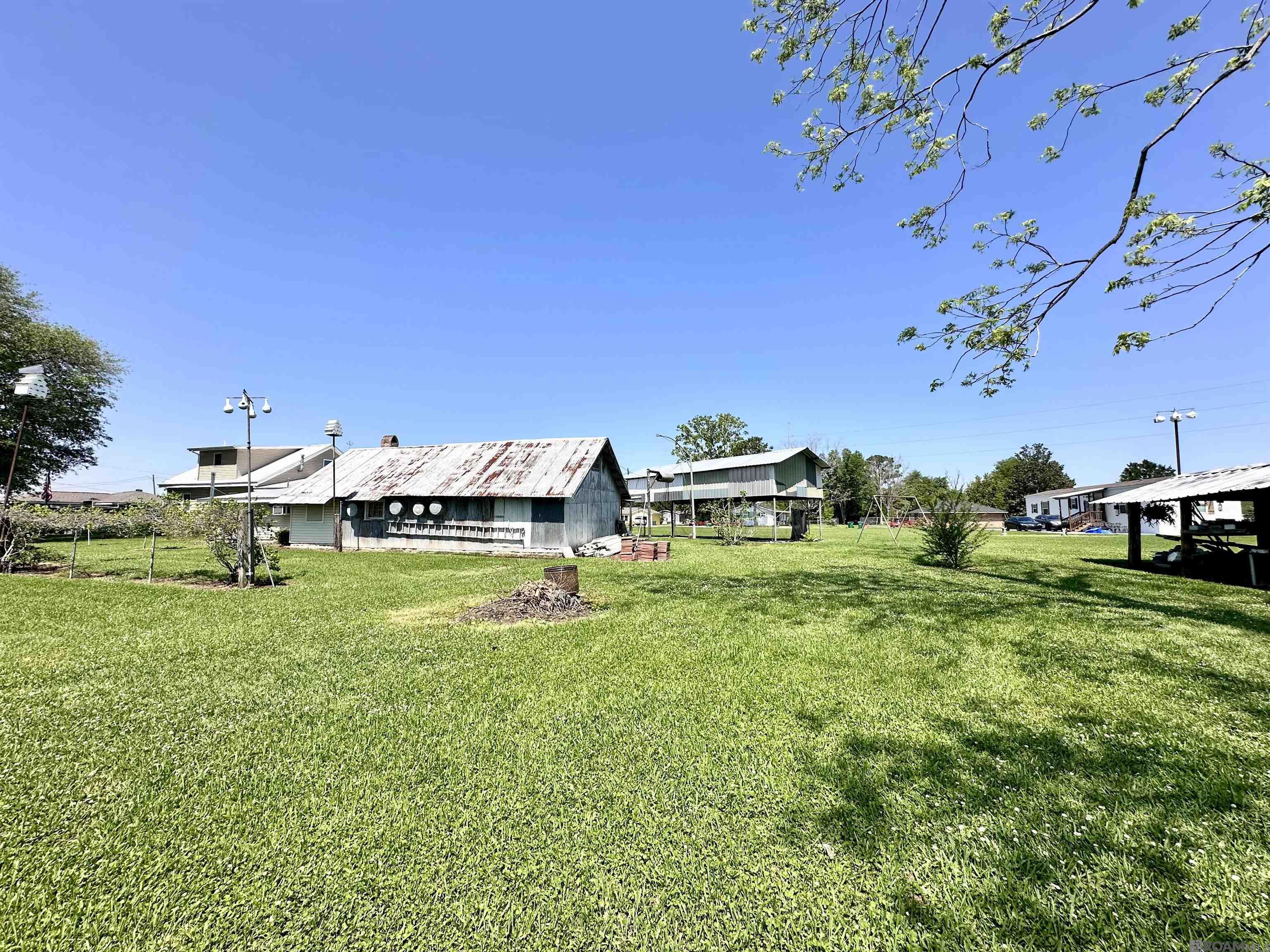 115 Lane B, Laplace, LA, 70068