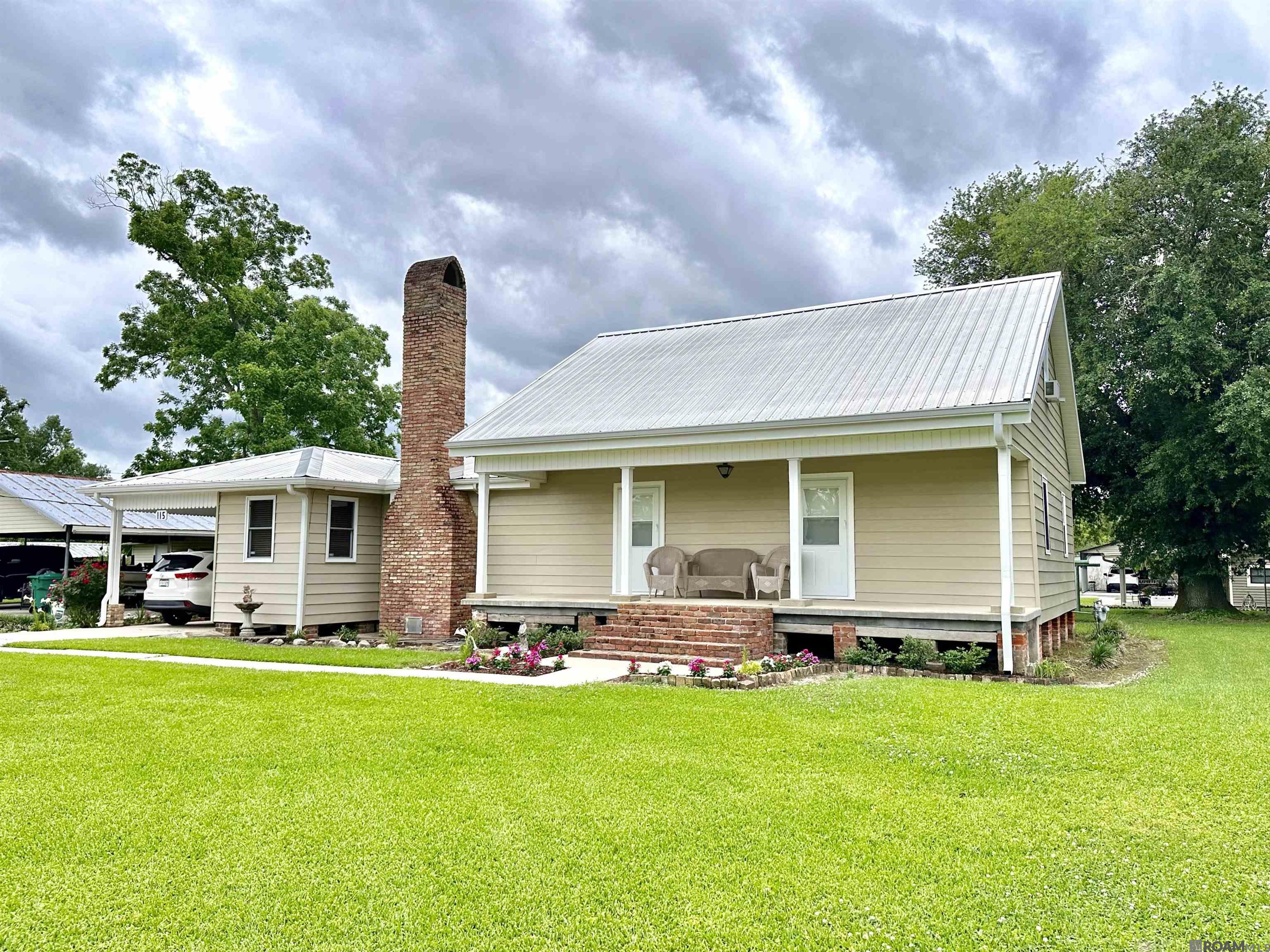 115 Lane B, Laplace, LA, 70068