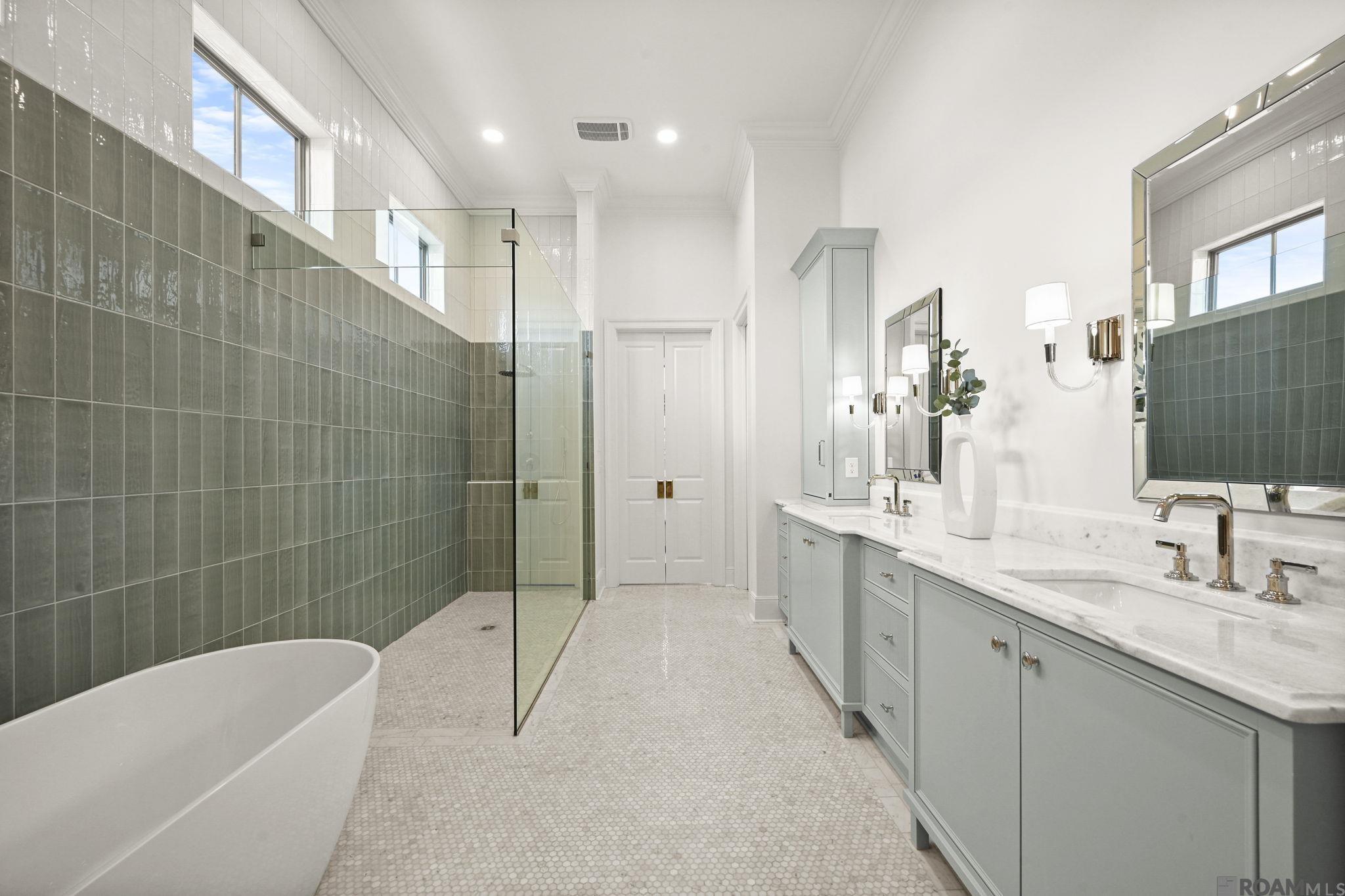 8638 Greenbrier Cove Rd, Saint George, LA, 70817