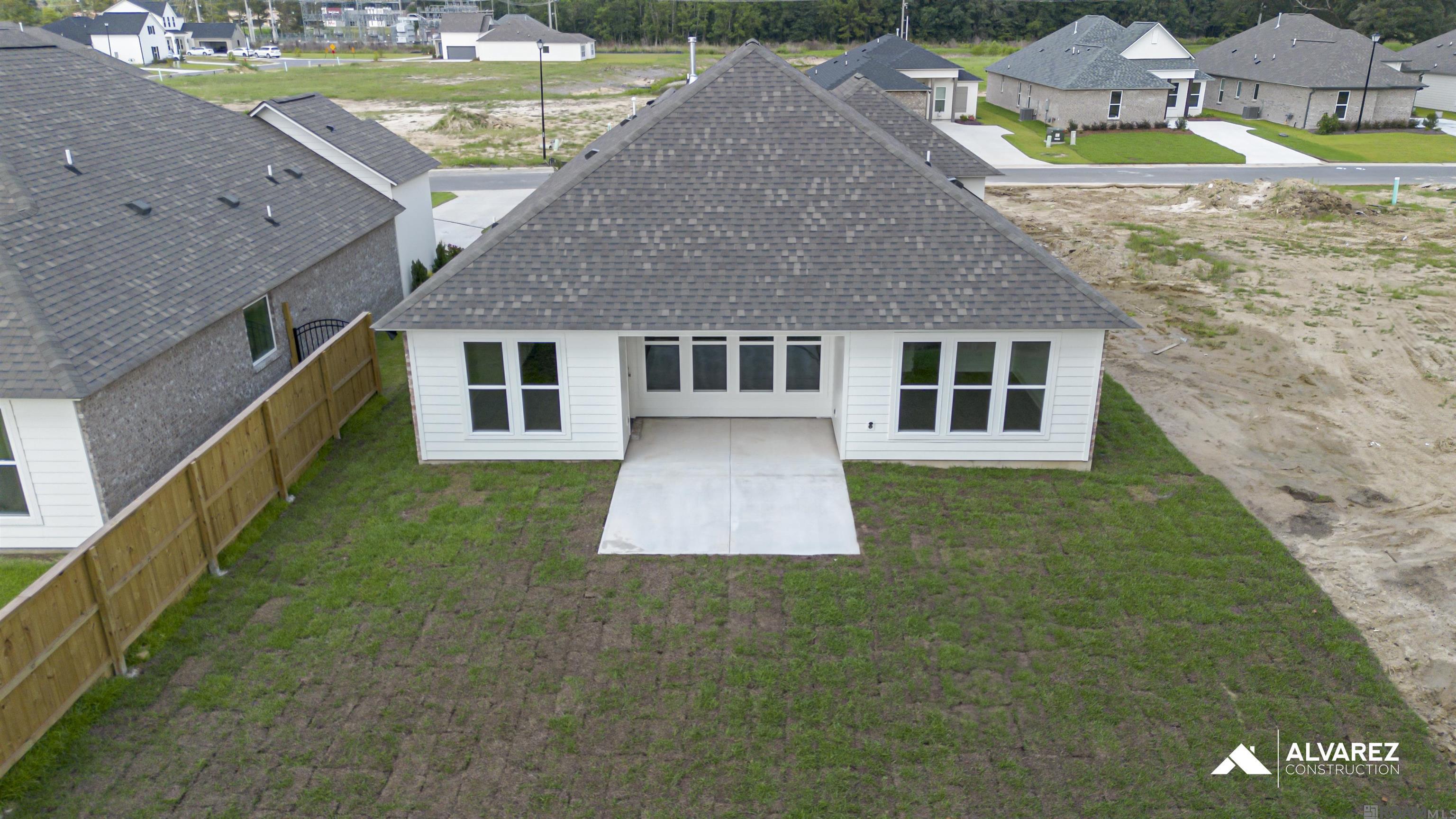 10669 Deric Ave, Denham Springs, LA, 70726