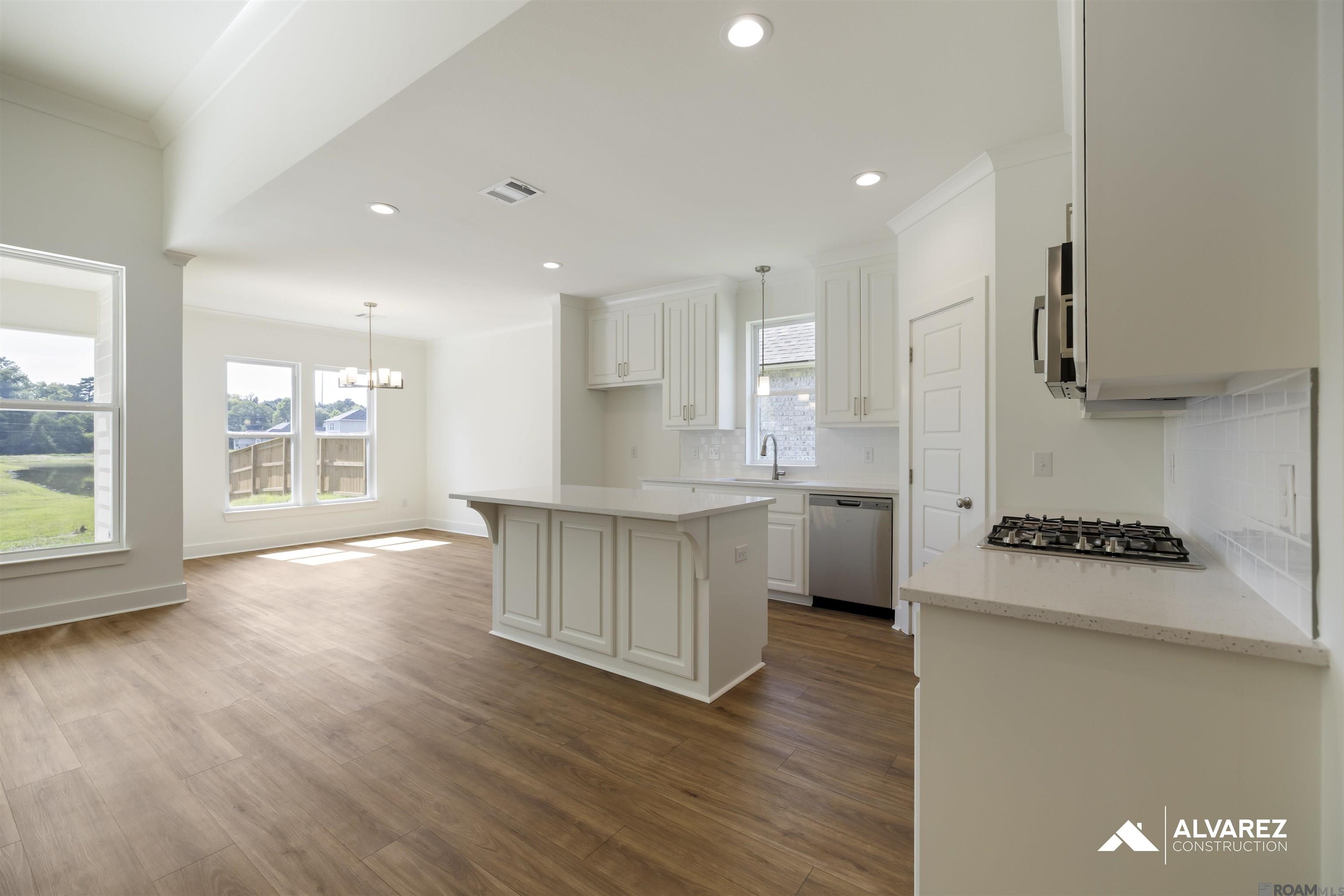 10669 Deric Ave, Denham Springs, LA, 70726