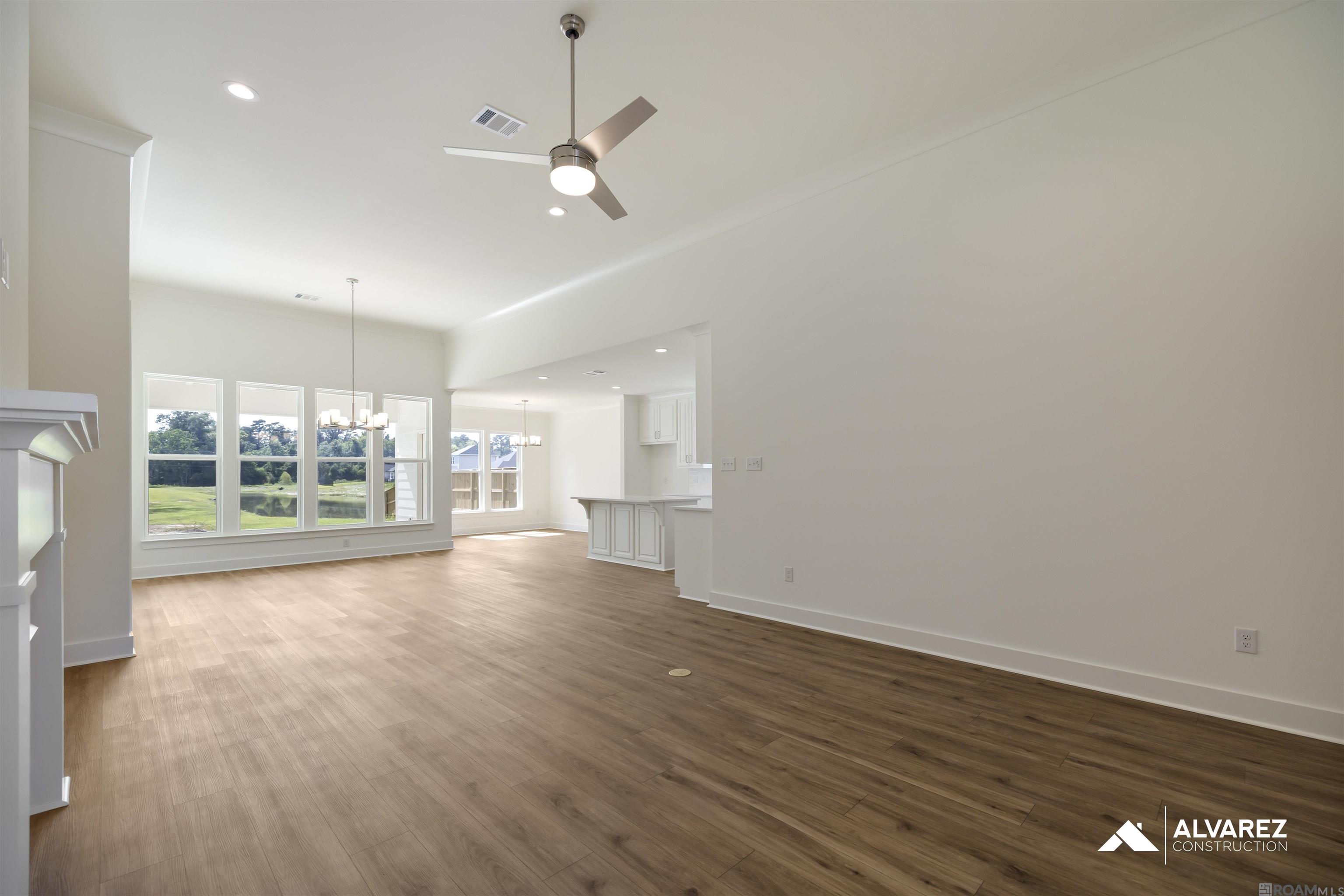 10669 Deric Ave, Denham Springs, LA, 70726