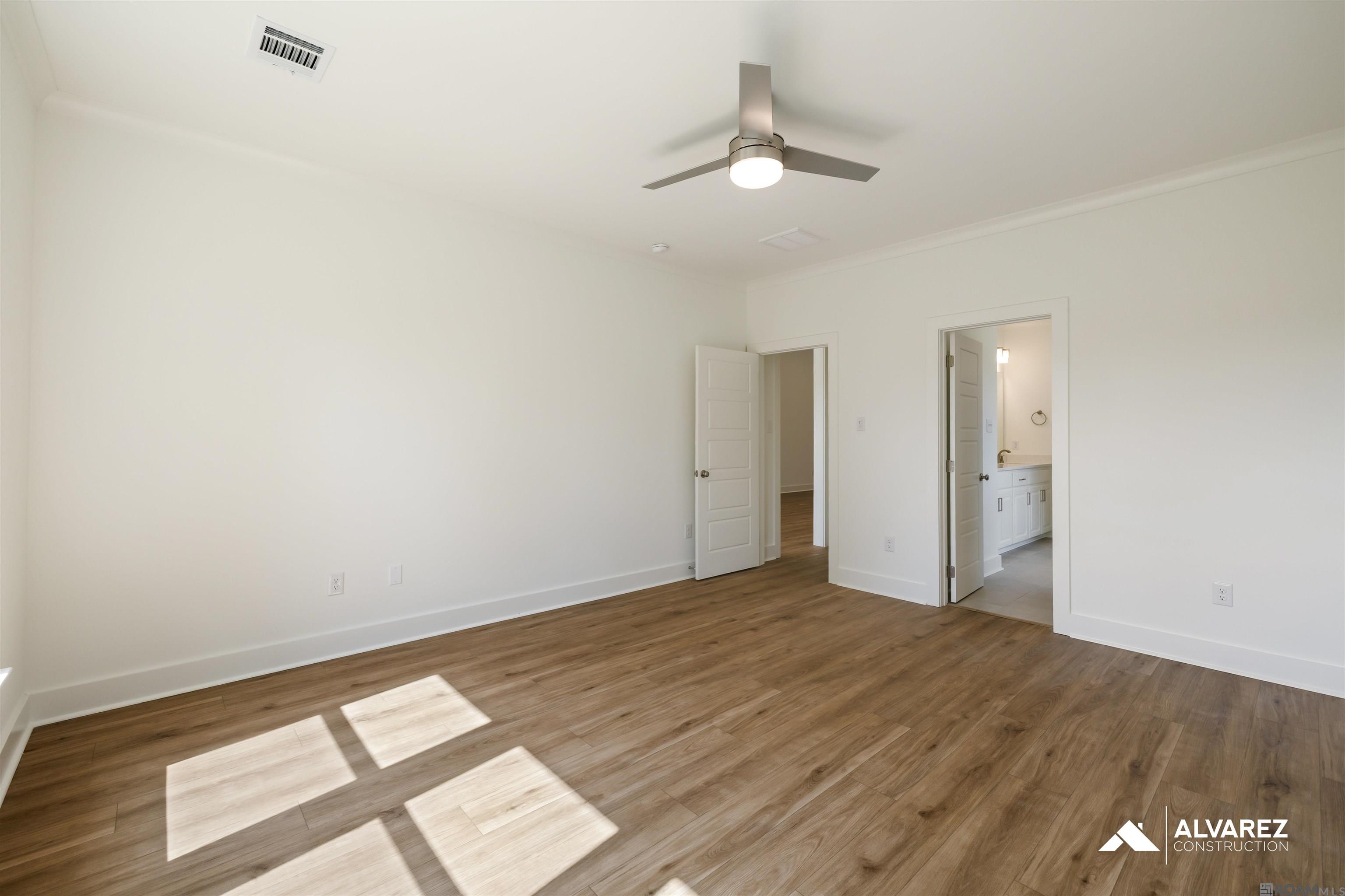 10669 Deric Ave, Denham Springs, LA, 70726