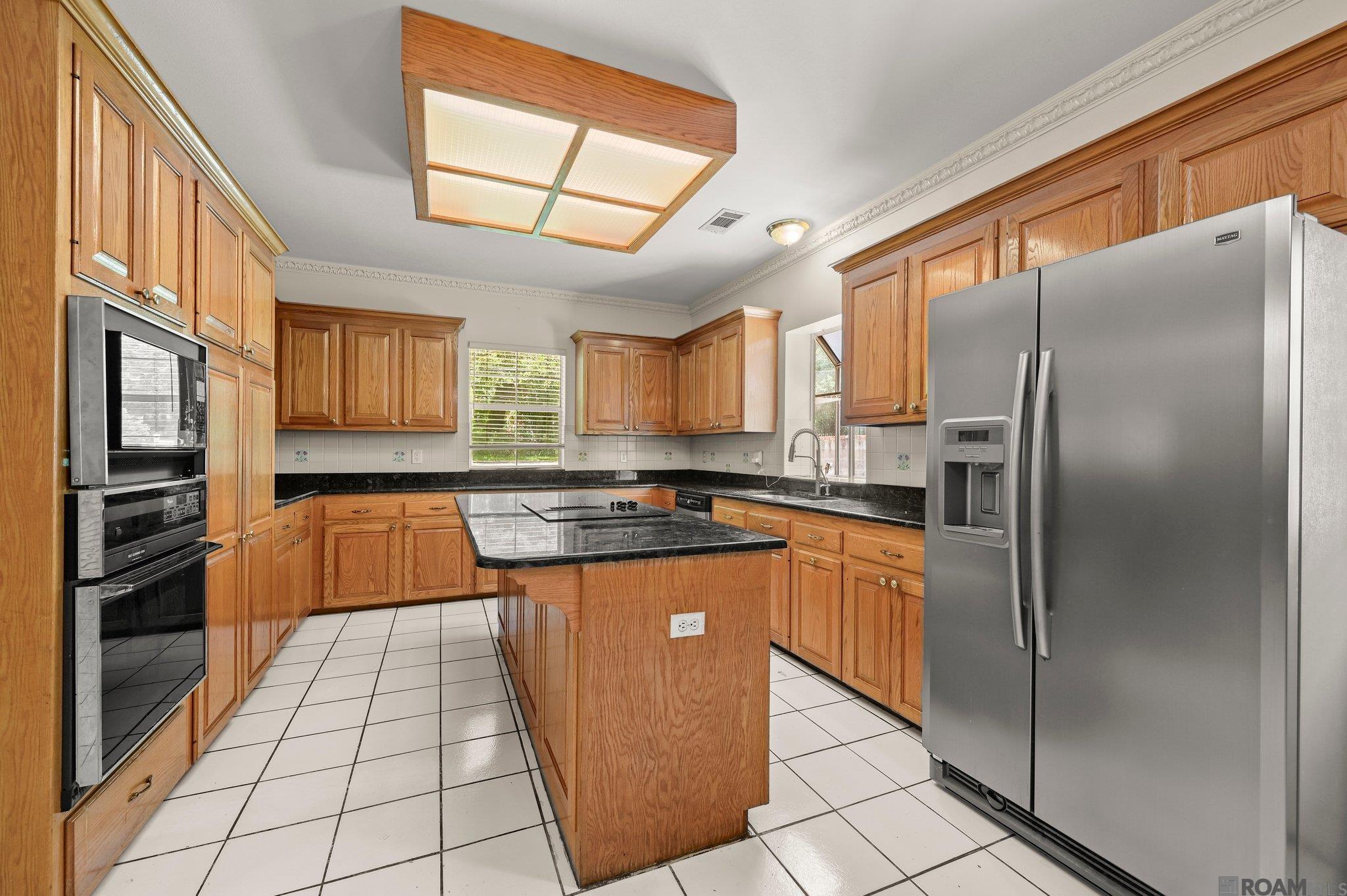 5802 Highland, Baton Rouge, LA, 70808