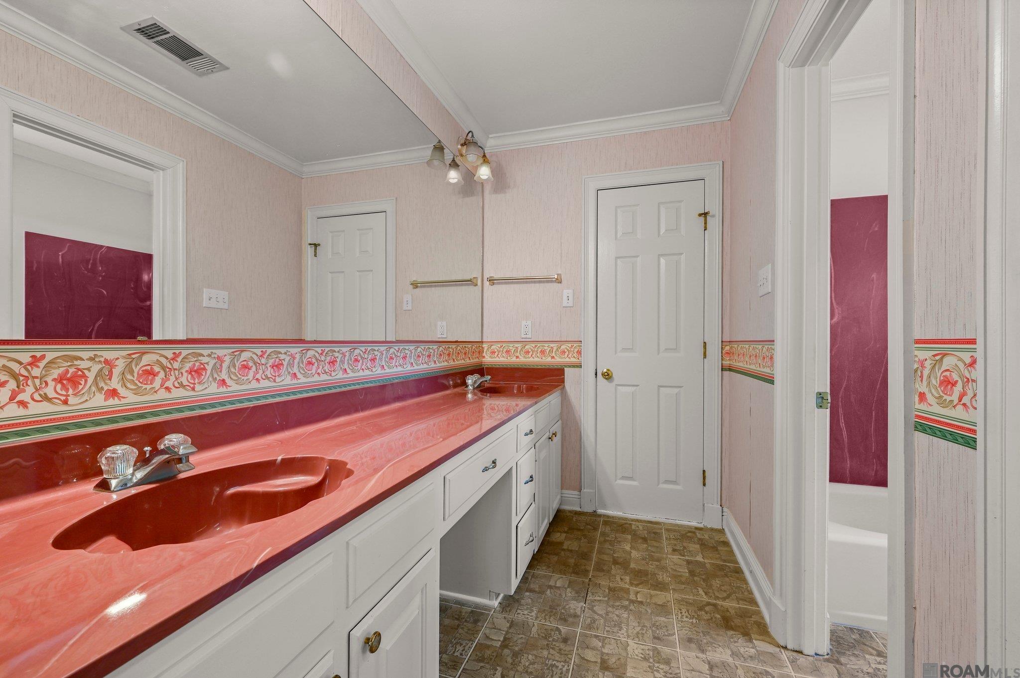 5802 Highland, Baton Rouge, LA, 70808