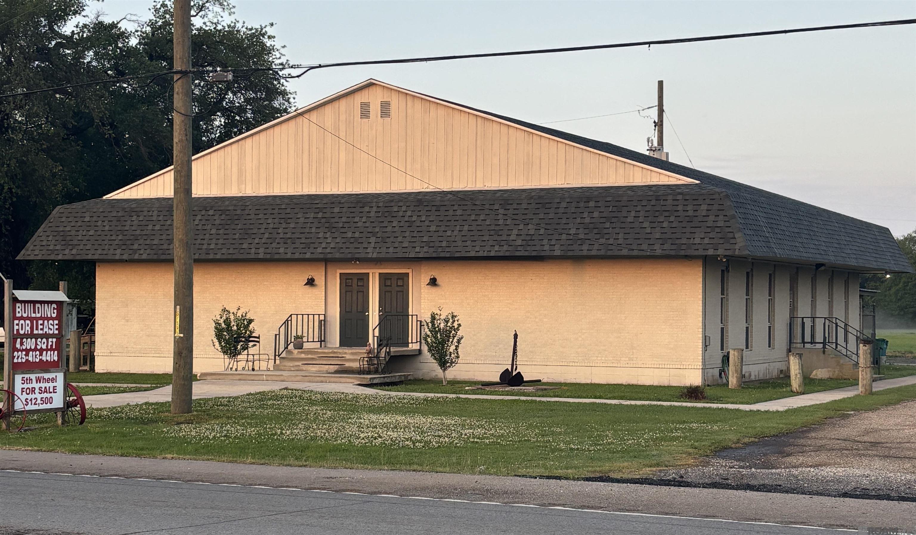 21118 Highway 1, Golden Meadow, LA, 70357