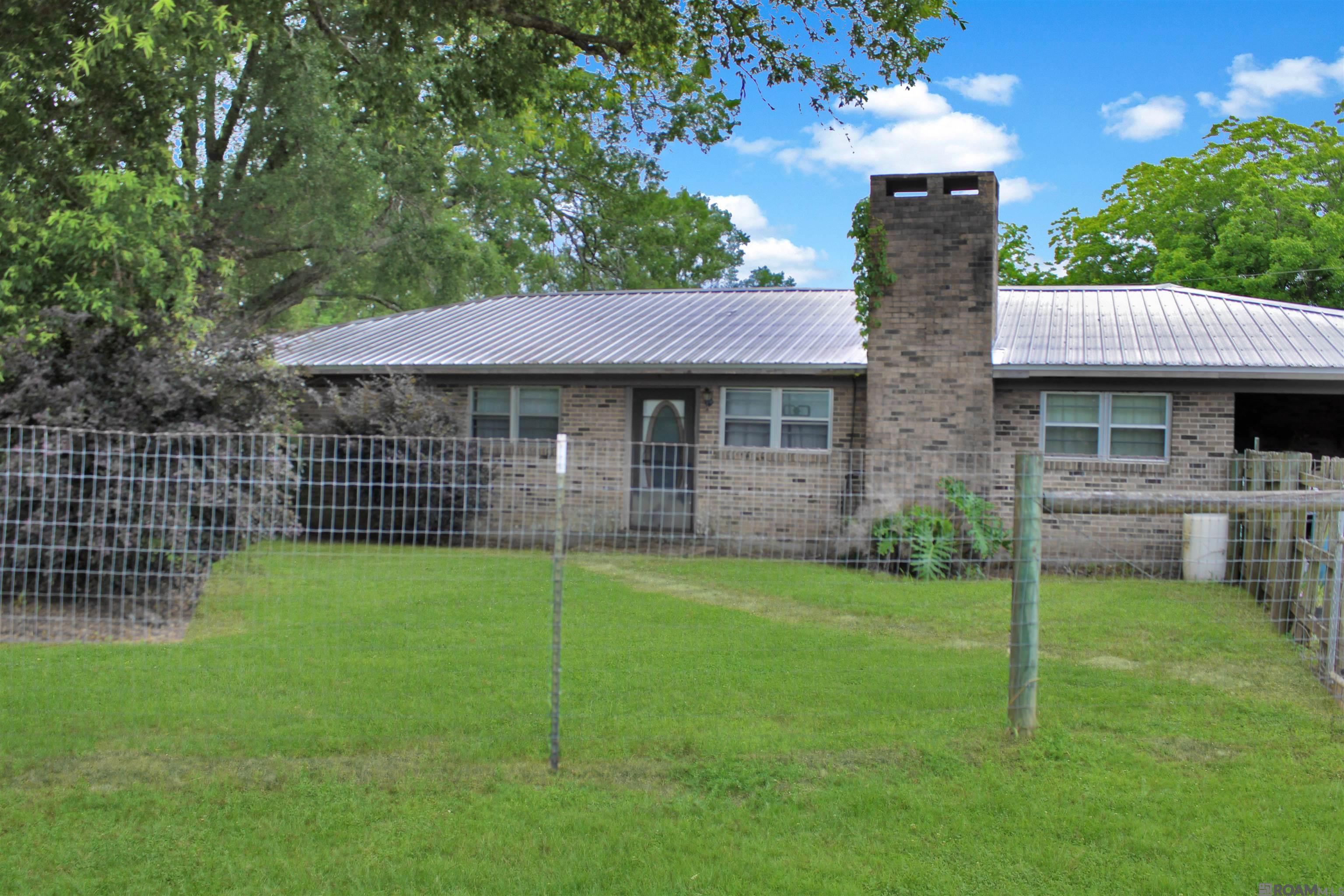 2086 Sherri's Way, Port Allen, LA, 70767